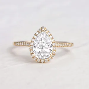 1.0-2.0ct Pear Shaped Lab Grown Diamond Classic Halo Gold Ring