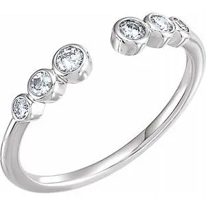 14K White 1/4 CTW Diamond Negative Space Ring