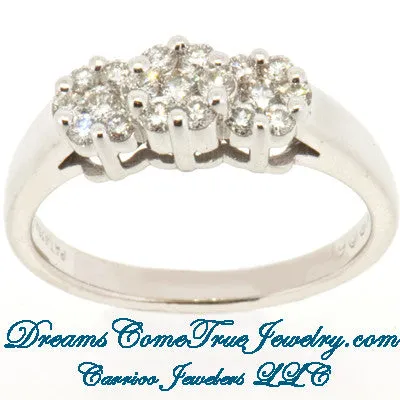 14K White Gold 0.72 ctw Ladies Diamond Ring