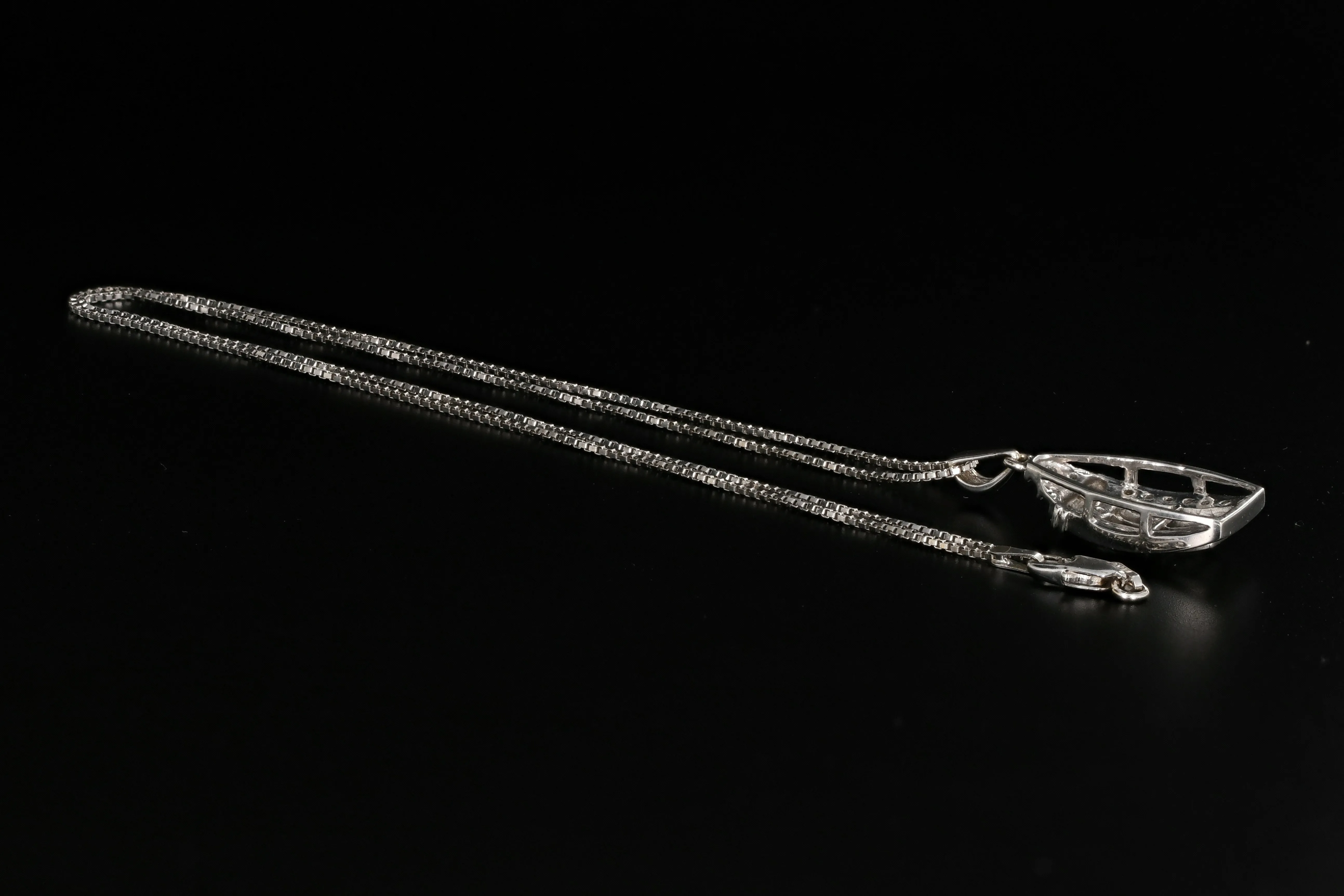 14K White Gold .75 CTW Diamond Pendant Necklace