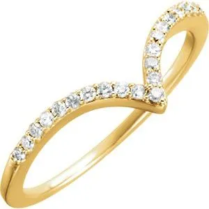 14K Yellow 1/6 CTW Diamond V Ring Size 7