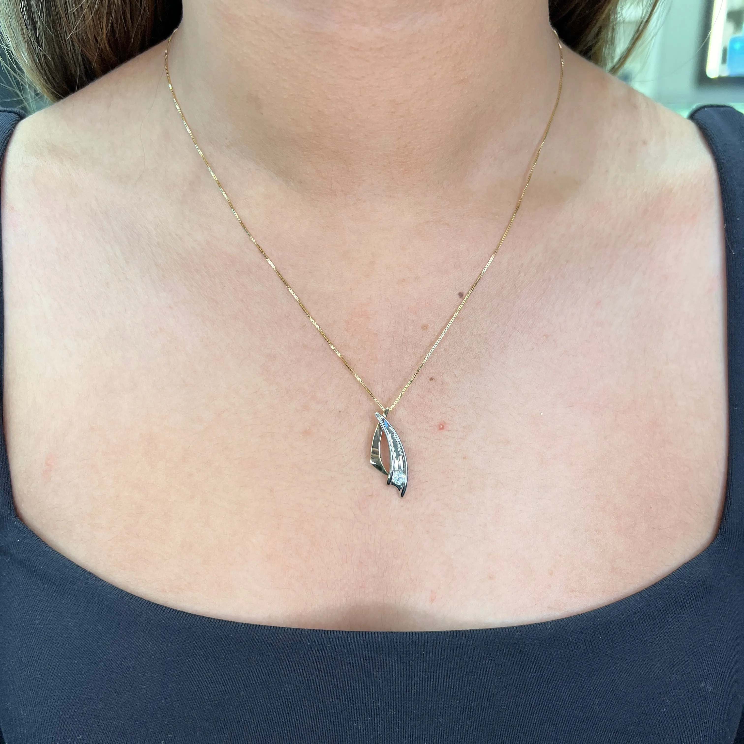 14K Yellow and White Gold (0.18ct) Diamond Pendant