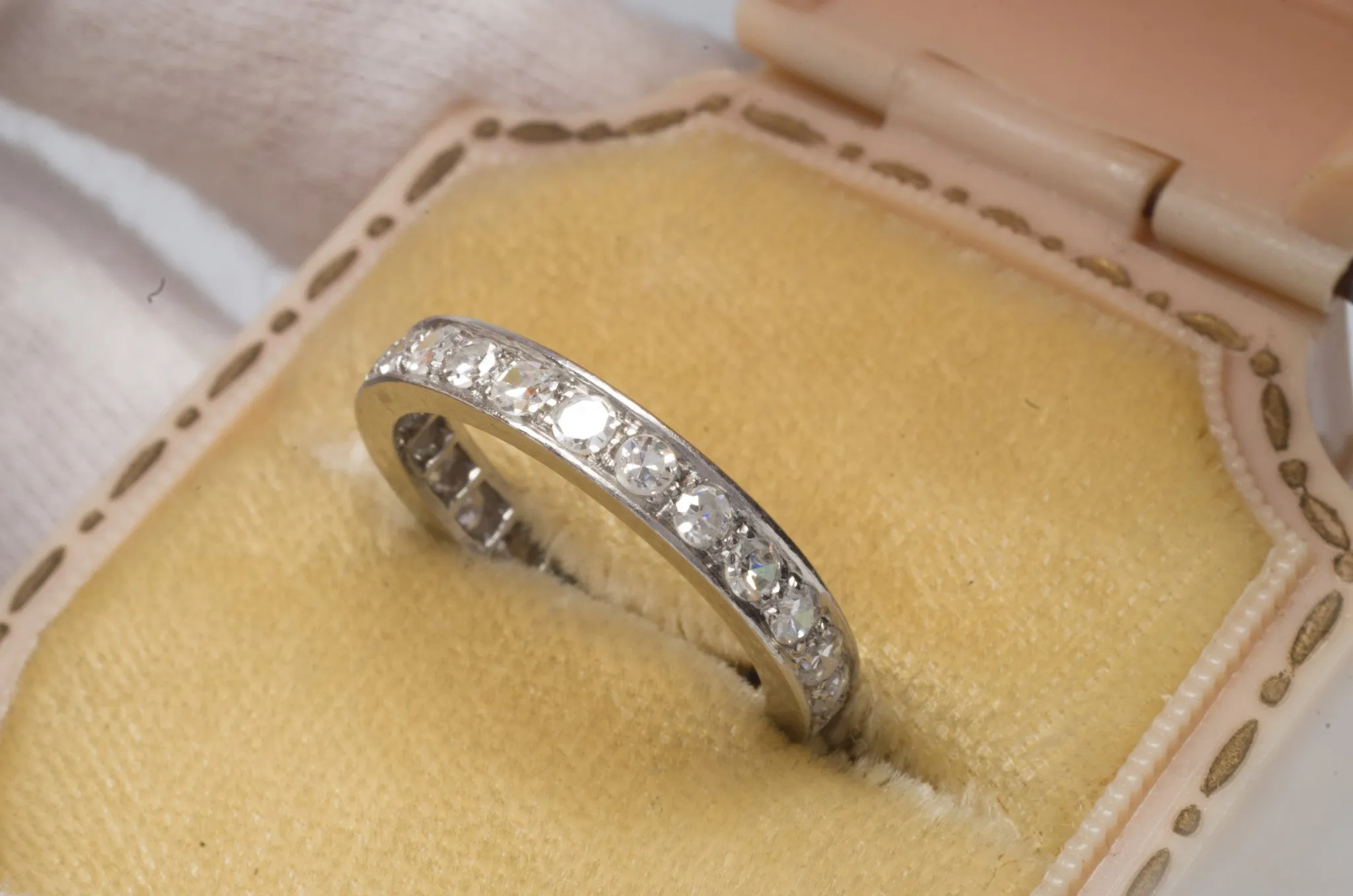 1CTW DIAMOND ETERNITY BAND IN PLATINUM