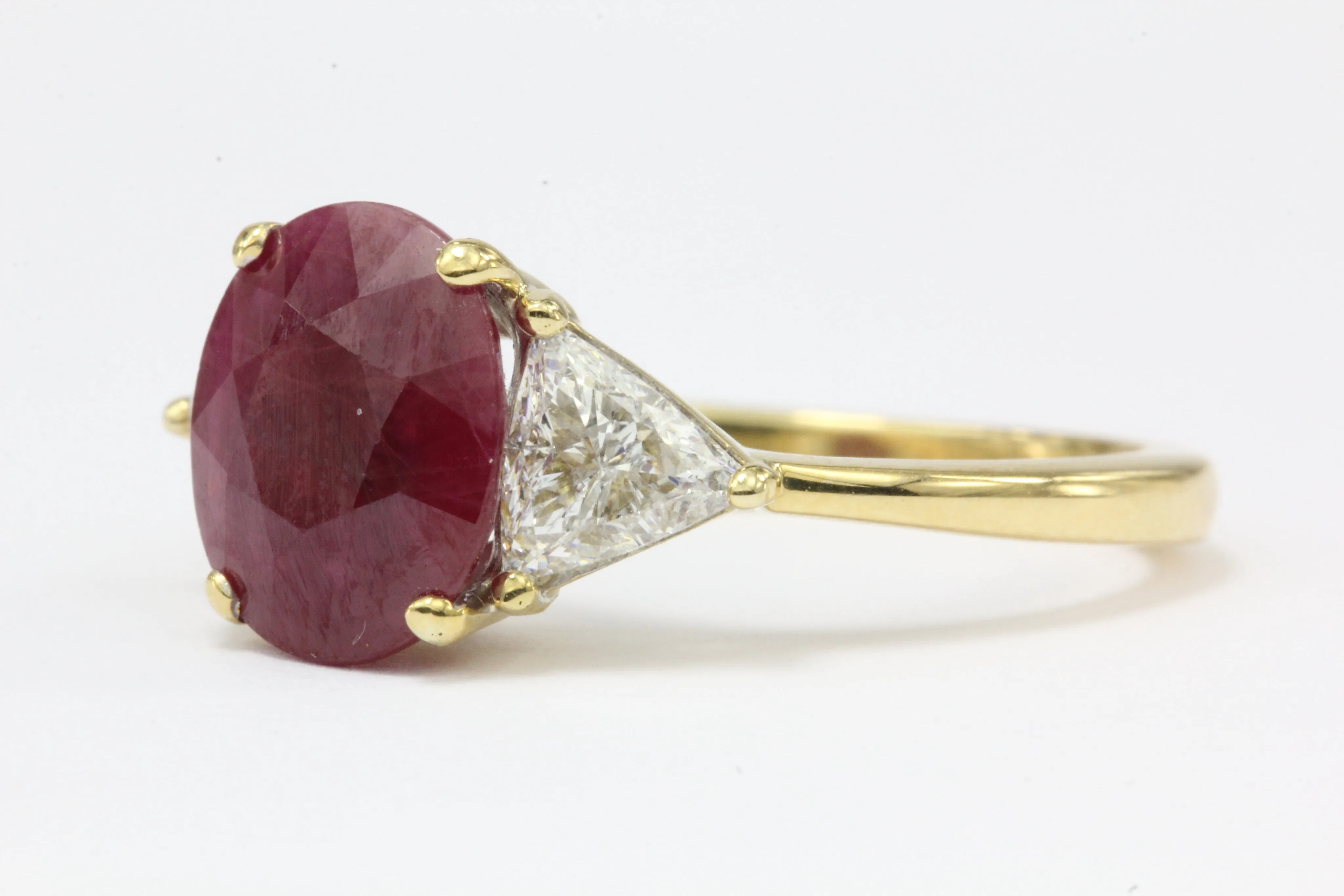 2.75 Carat Burma Ruby & Trillion Cut Diamond 18K Gold Engagement Ring GIA Cert
