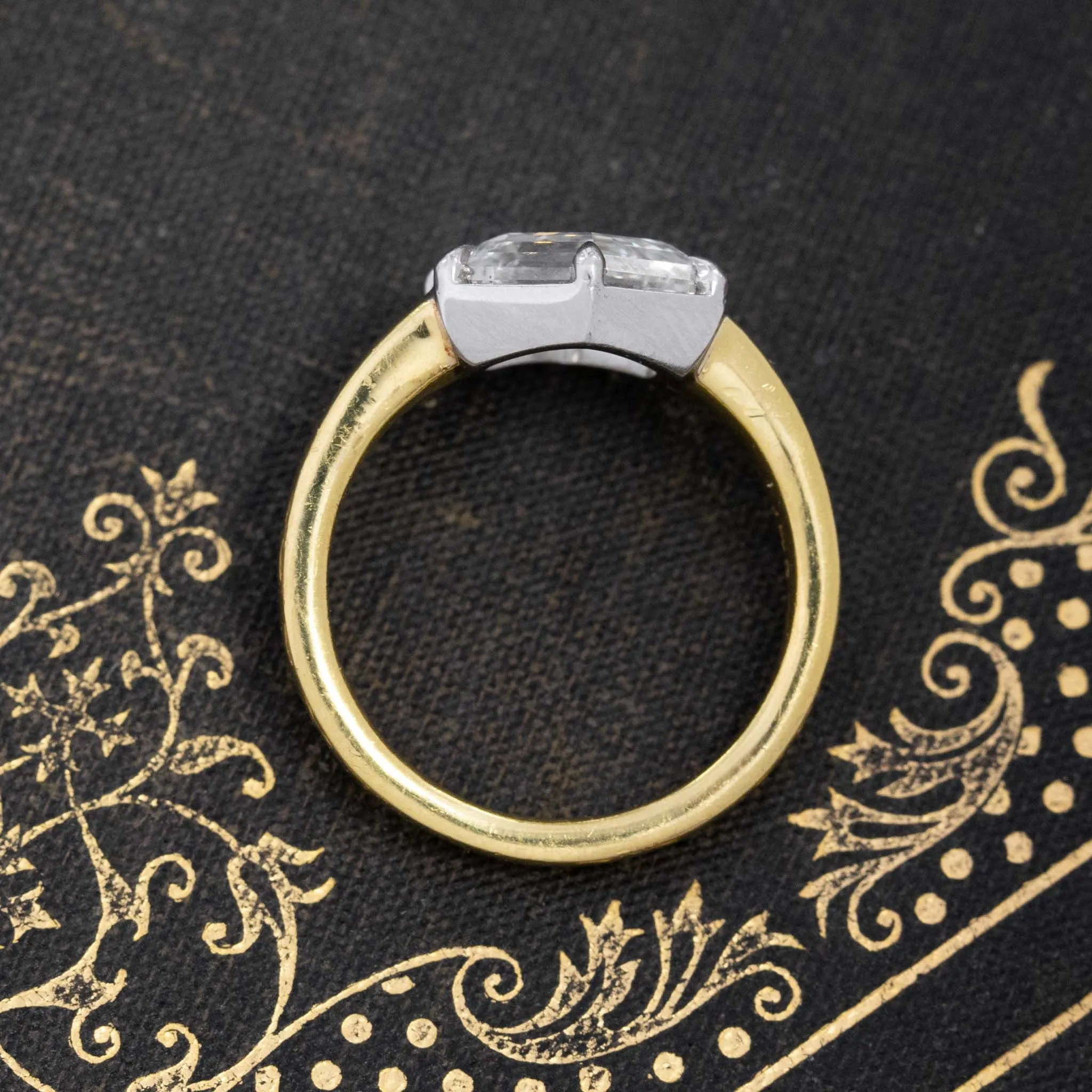3.00ct Hexagonal Portrait Cut Diamond Solitaire, GIA G VS1