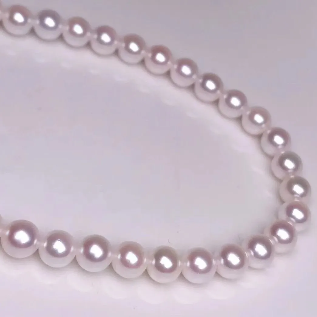 5.5-6.0 mm Baby White Akoya Pearl Necklace in 18 Inch