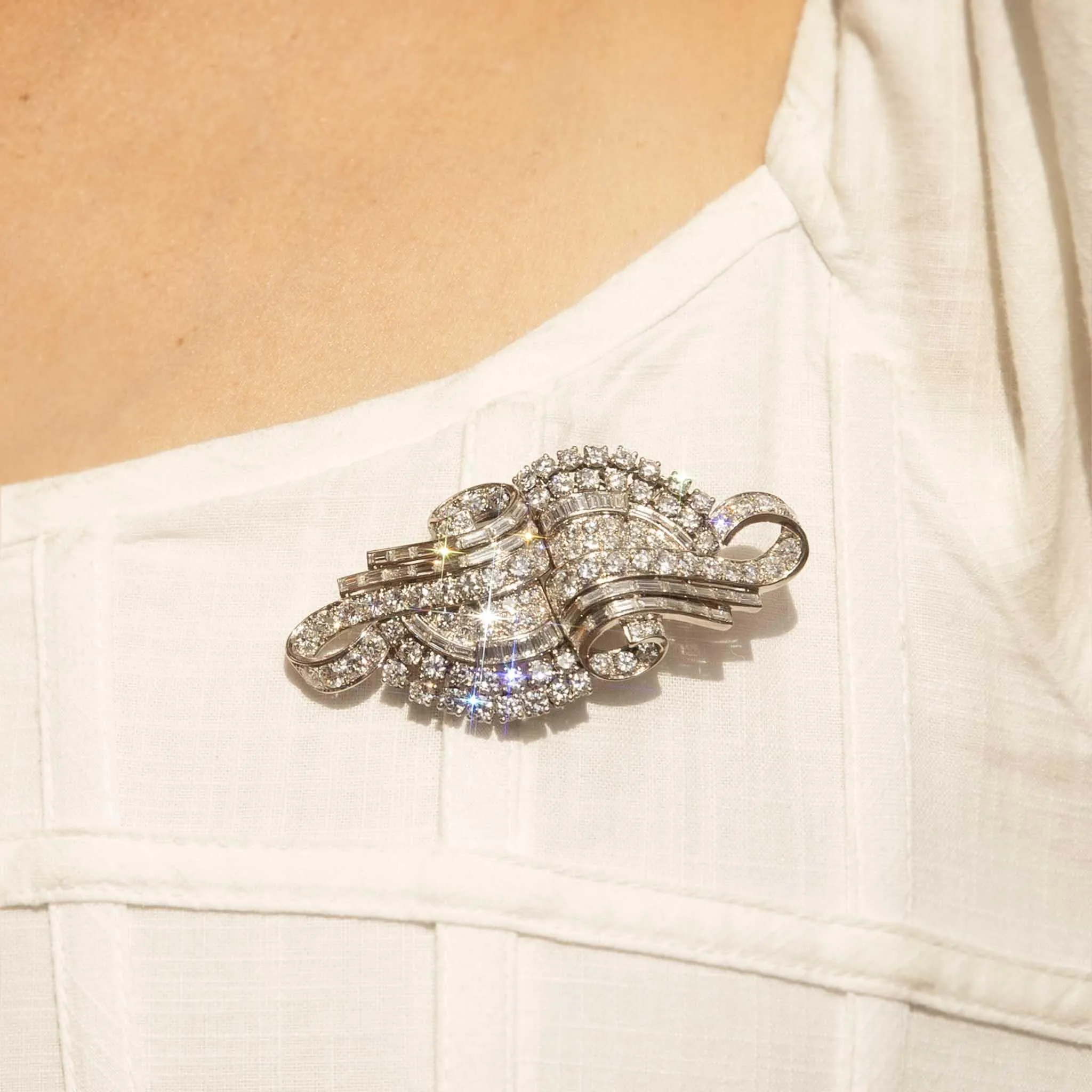 Ailee 9.92ct Diamond Convertible Platinum Art Deco Brooch