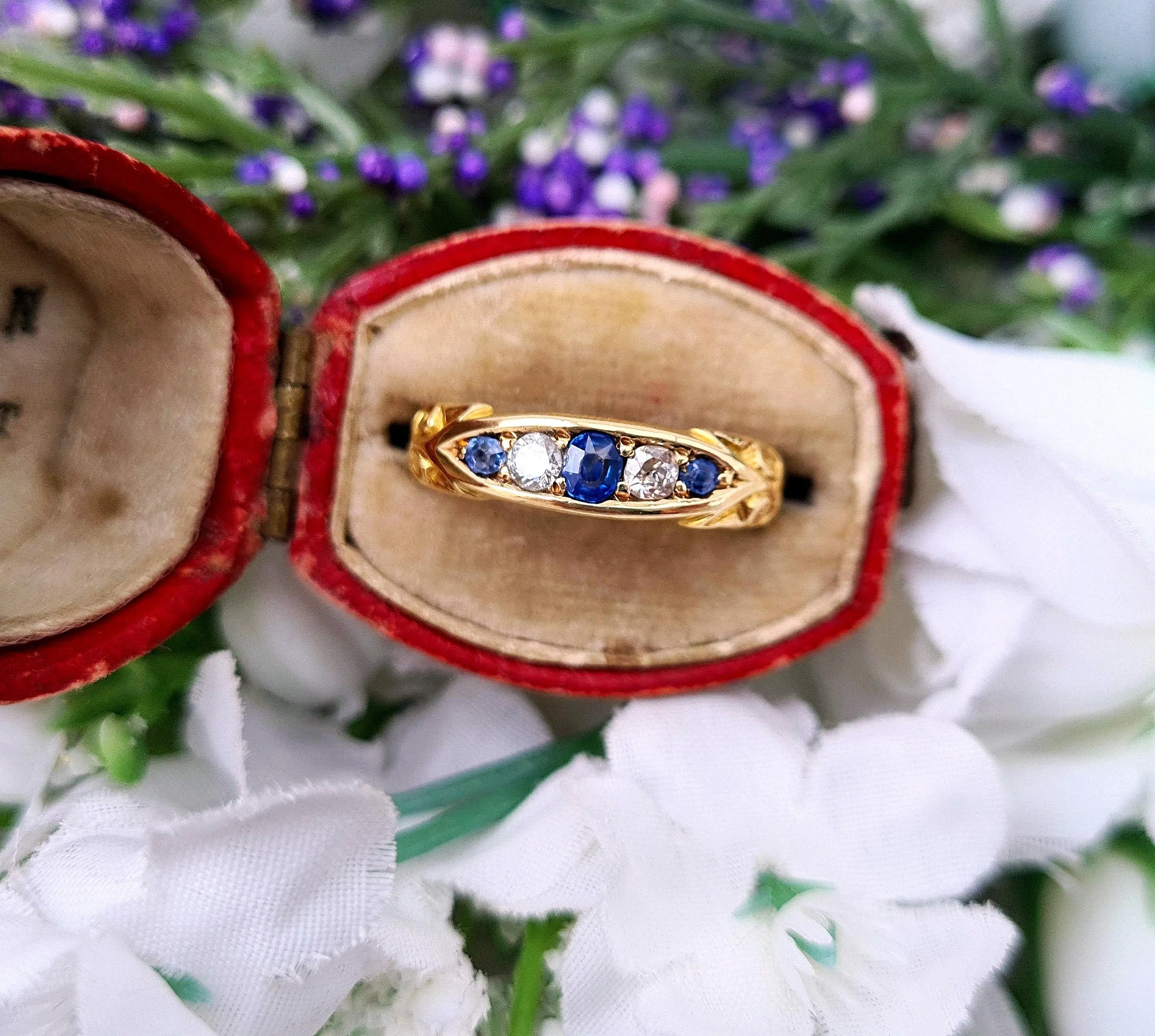 Antique Edwardian 18ct Gold Classic Sapphire and Diamond 5 Stone Band Ring / Size L or 6