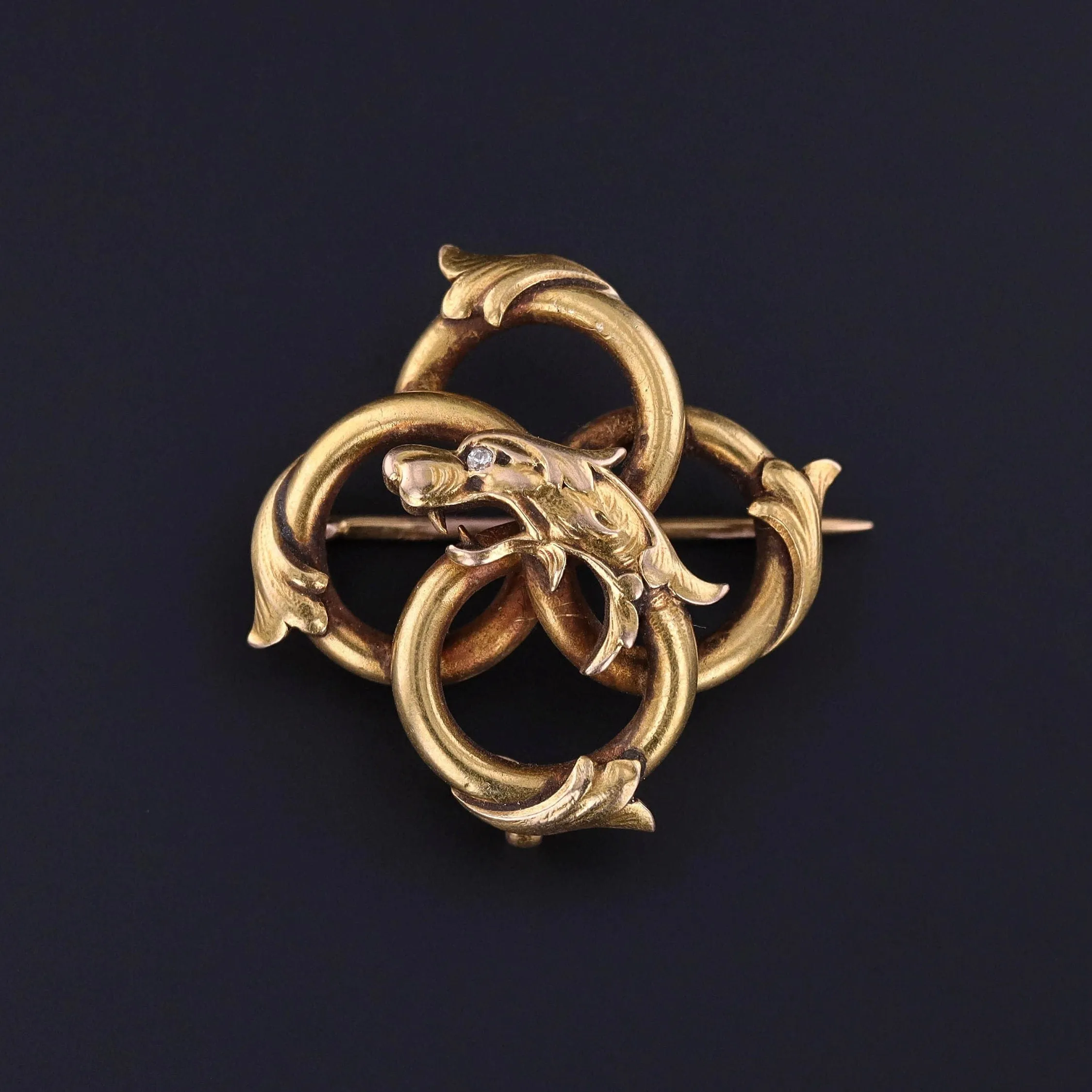 Antique Griffin Brooch of 18k Gold