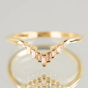 Baguette Diamond Crown Band in 14k Gold