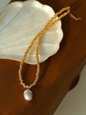 Baroque Lava Metal Series Baroque Pendant Necklace