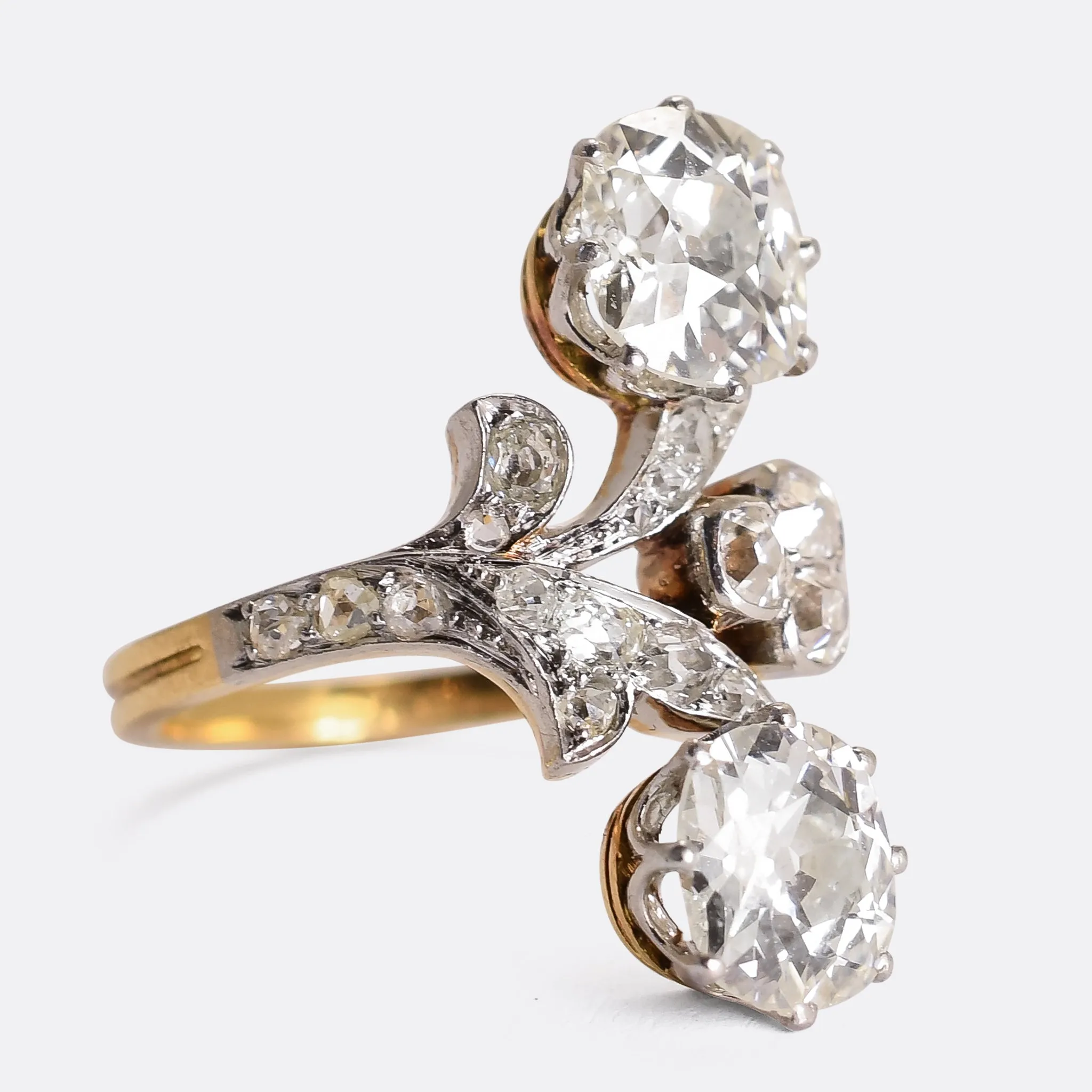 Belle Époque Diamond "Toi et Moi" Ring
