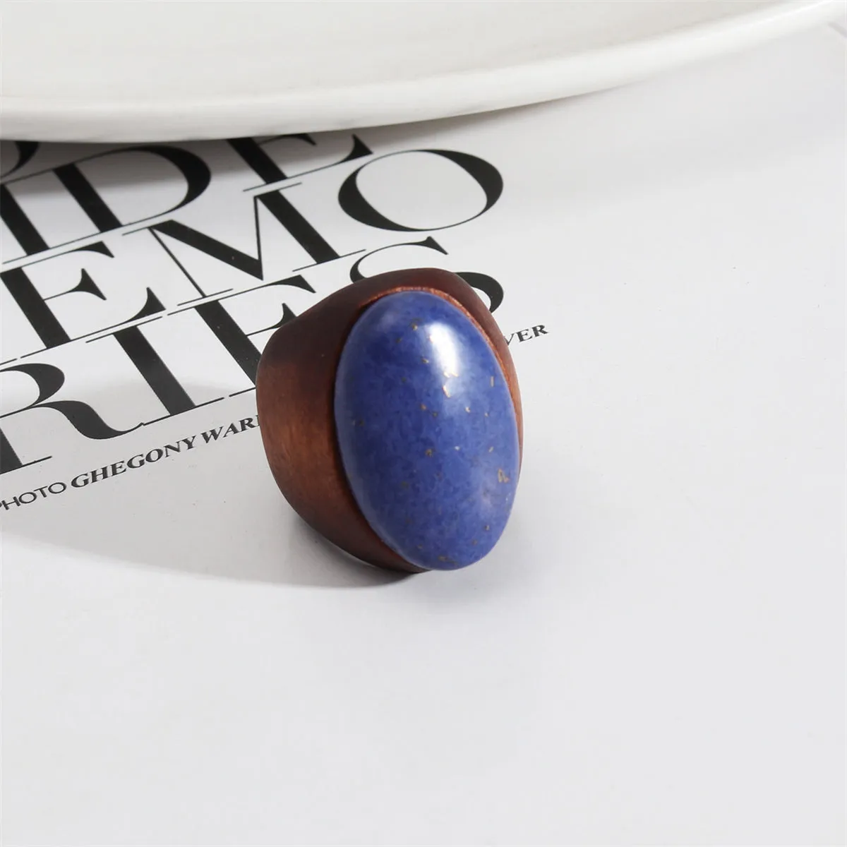Brown Wood & Lapis Oval-Cut Ring