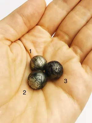 Carved Tattoo Tahitian Pearl 12-13mm (379)