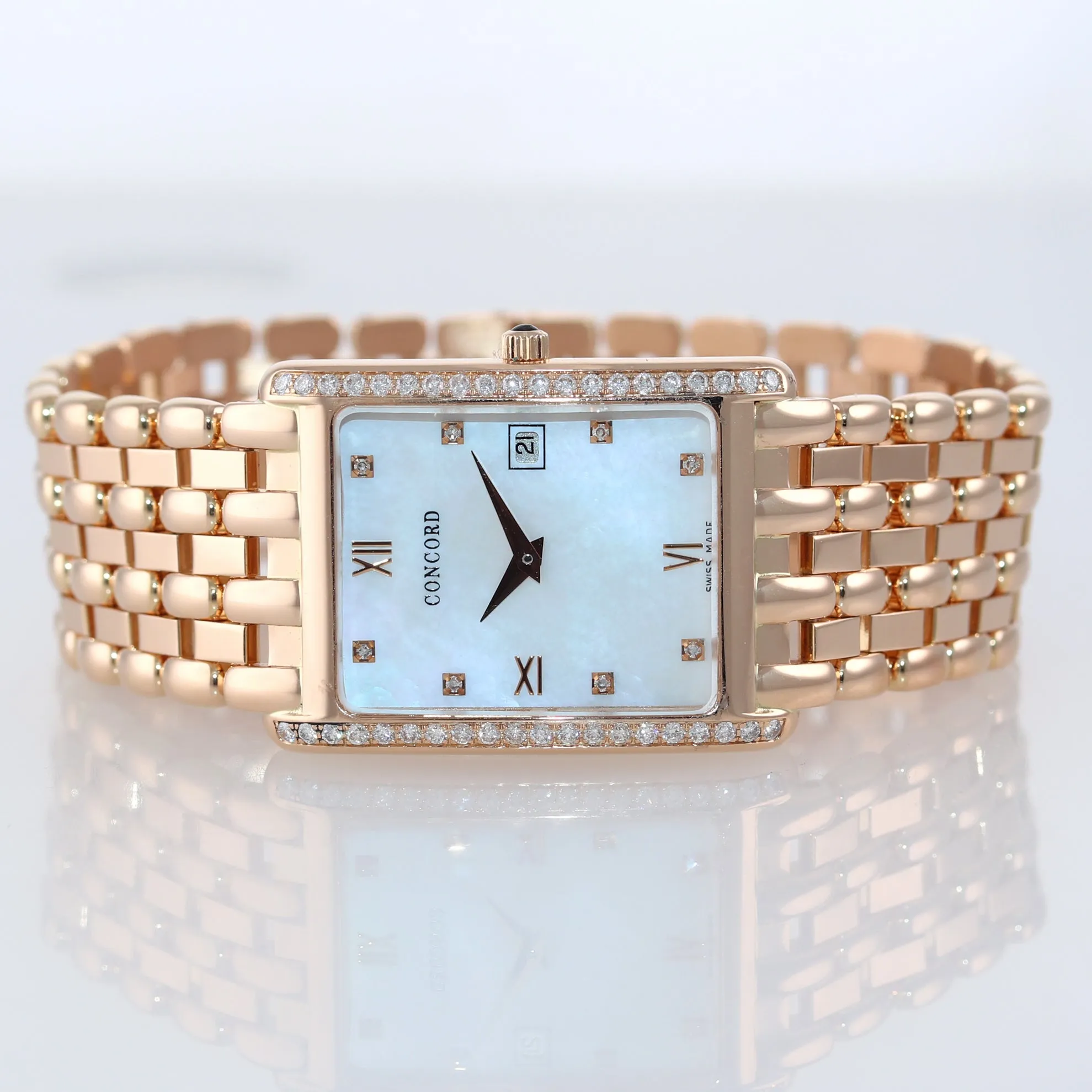 Concord Veneto 18k Rose Gold Diamond 52-46-1441 MOP Quartz 25mm Watch Box Papers