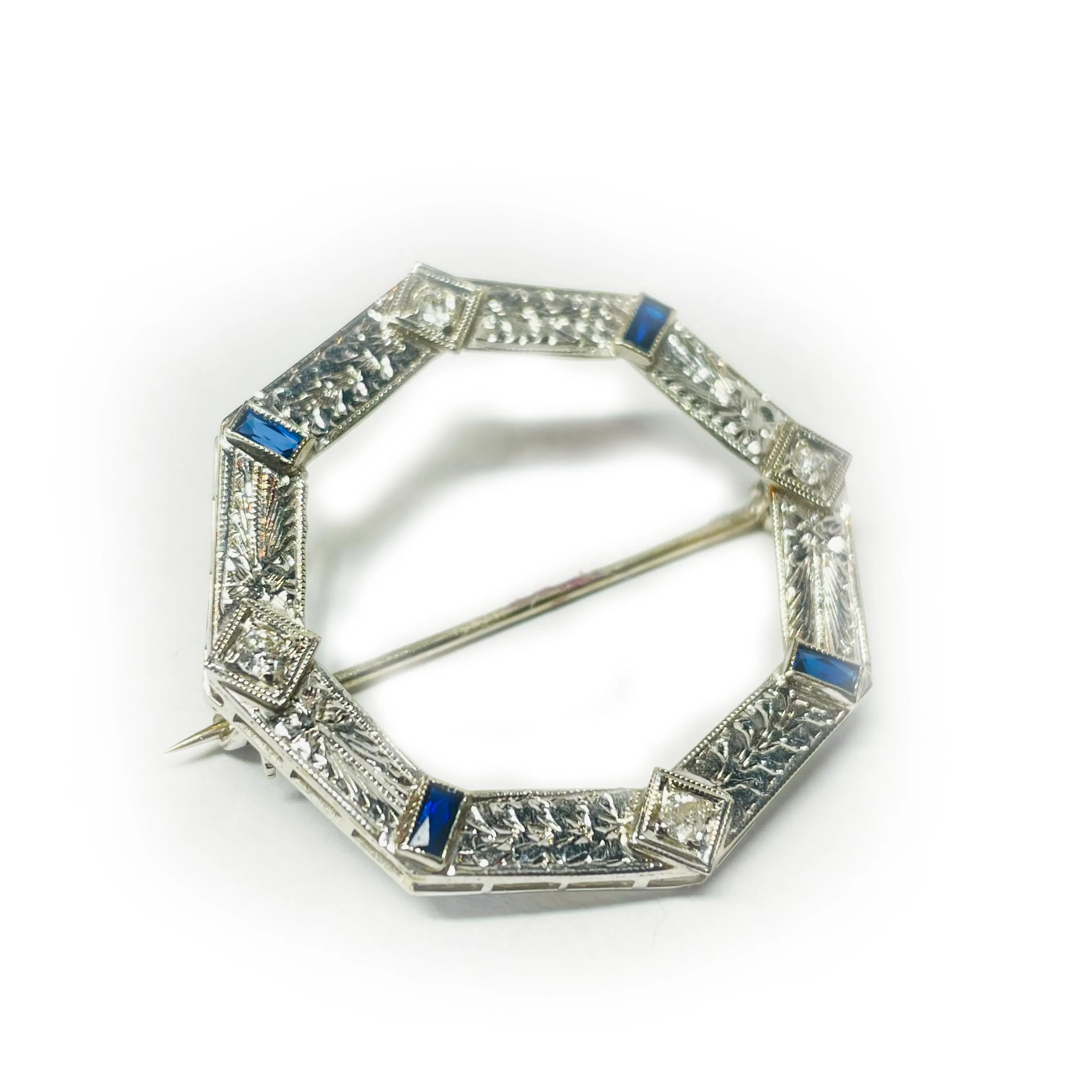 Dazzling 18K White Gold Octagonal Natural Diamond Pin