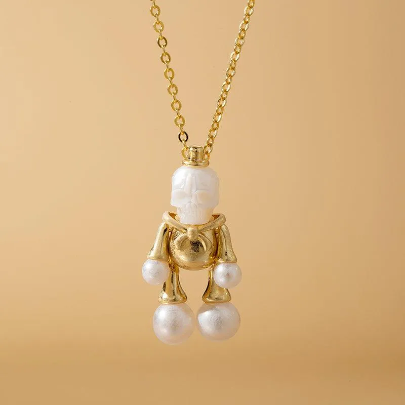 Doll Pearl Skull Necklace