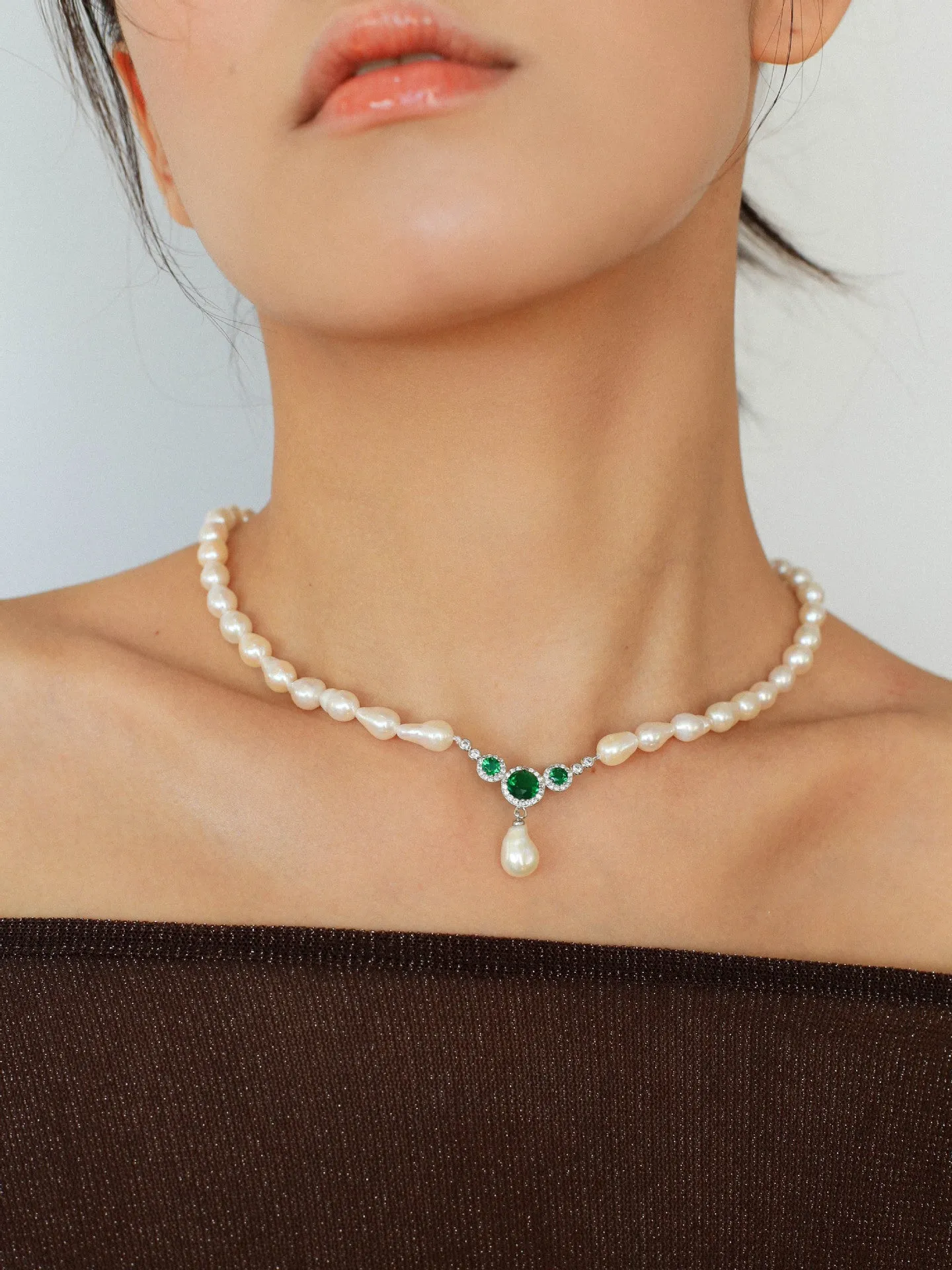 Drop Baroque Pearl Emerald Pendant Necklace