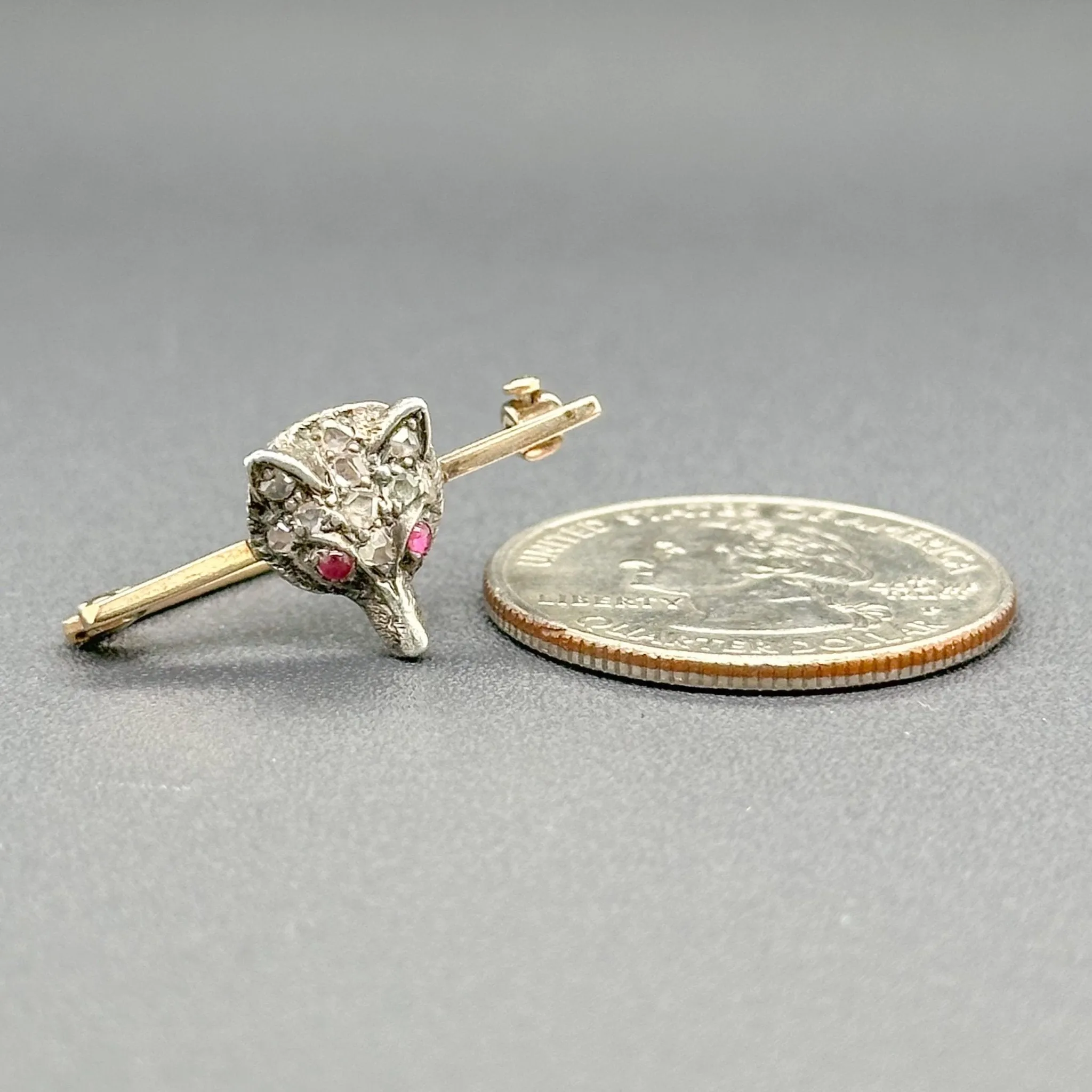 Estate 14K Y Gold Victorian 0.04cttw H-I/SI1 Diamond & 0.02cttw Garnet Fox Pin