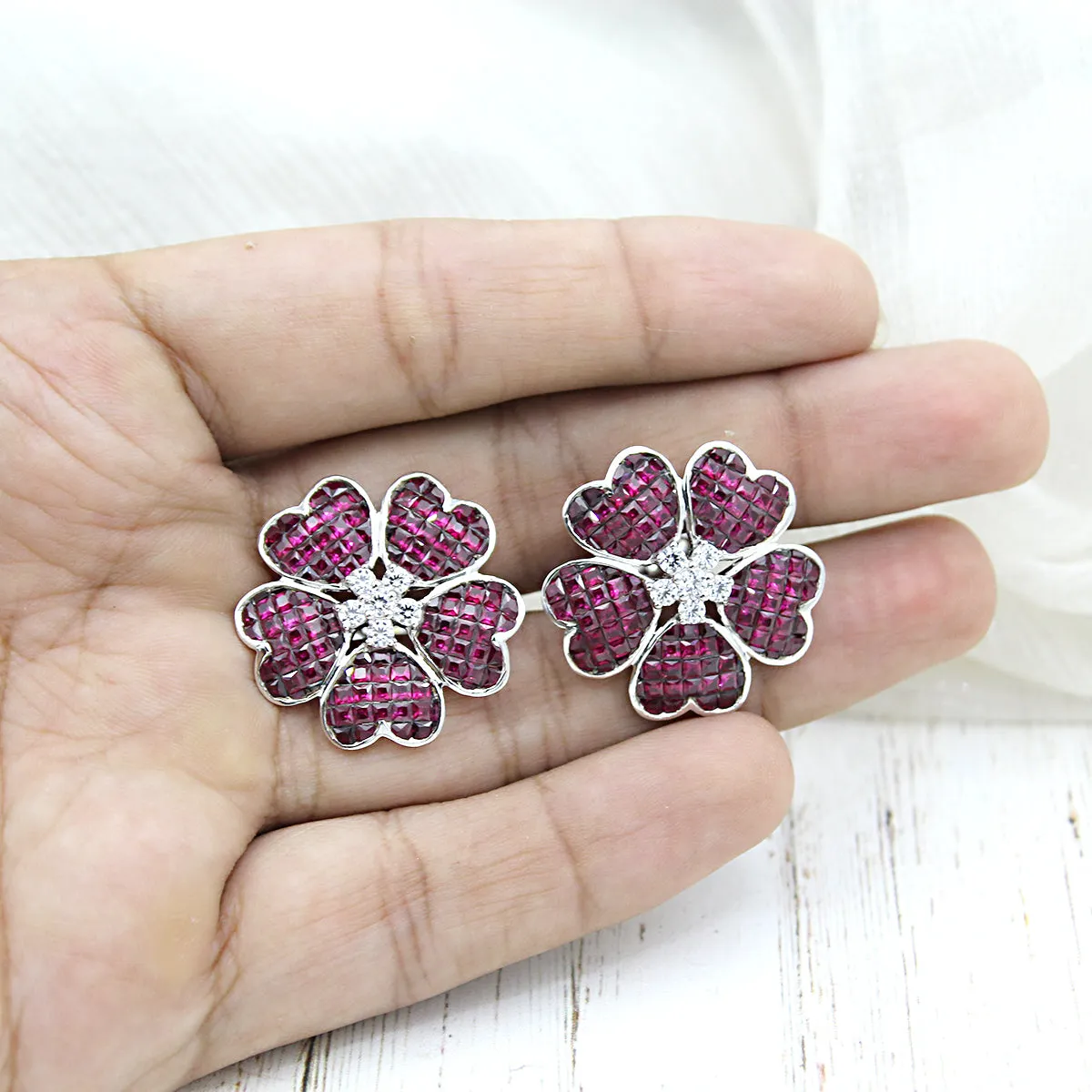 Flower Simulant Ruby Invisible Set Statement Earrings