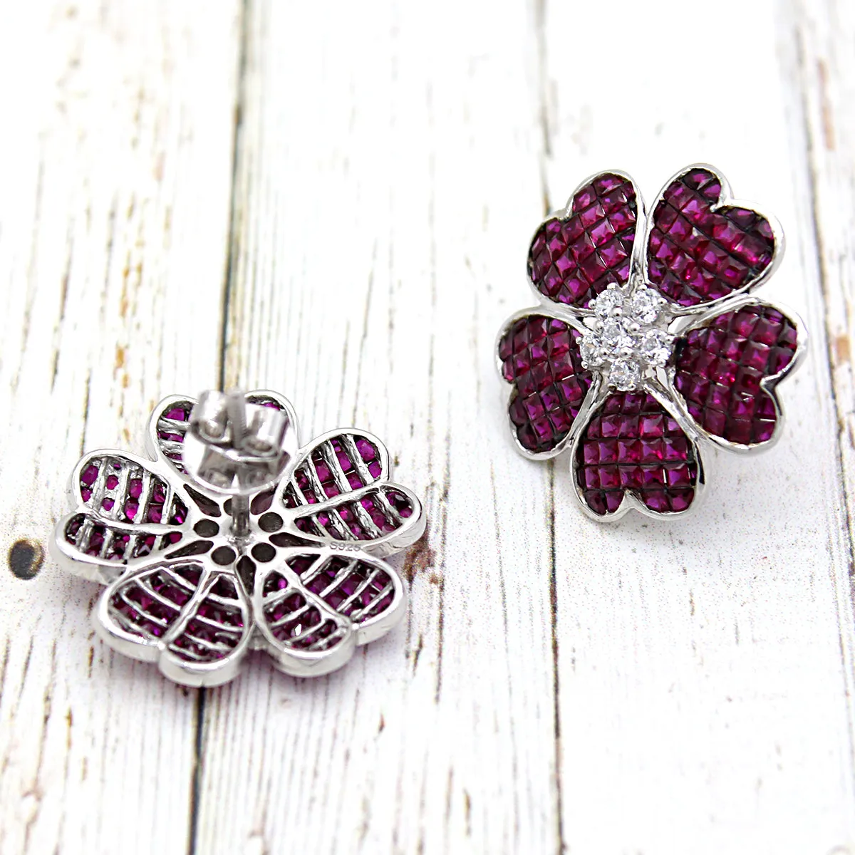 Flower Simulant Ruby Invisible Set Statement Earrings