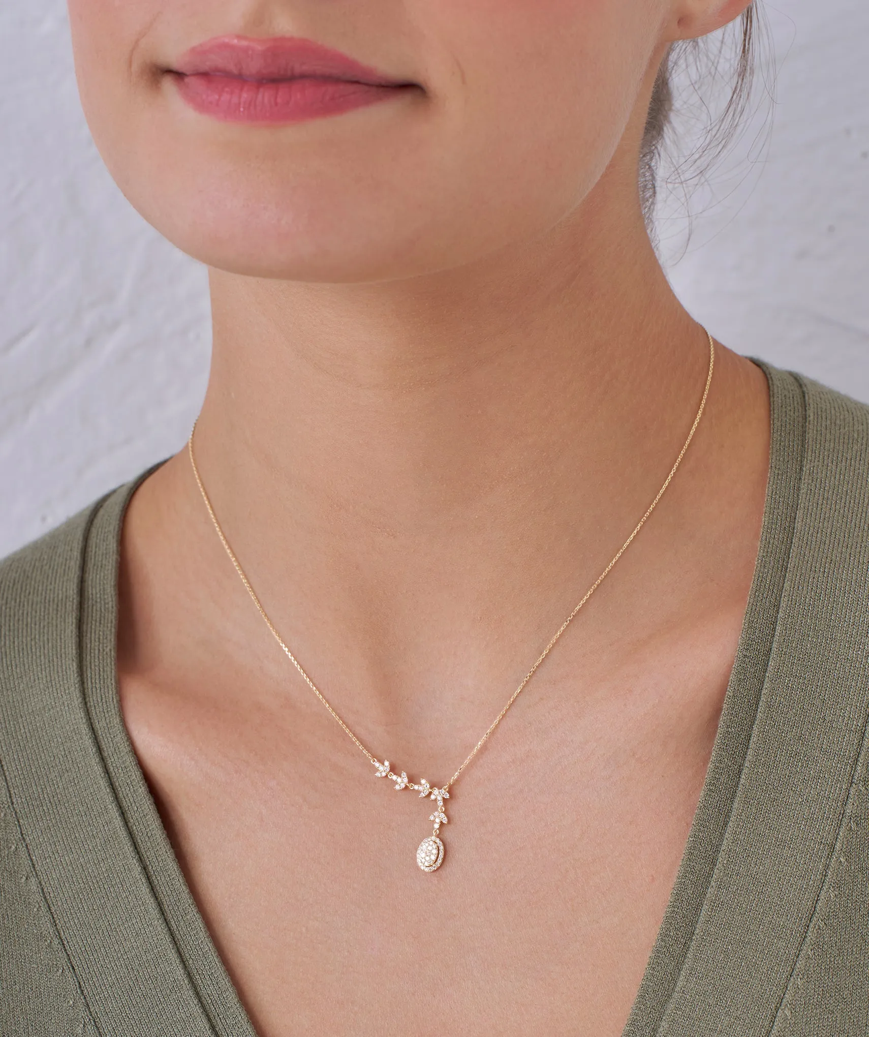Gilded Leaf Diamond Pendant
