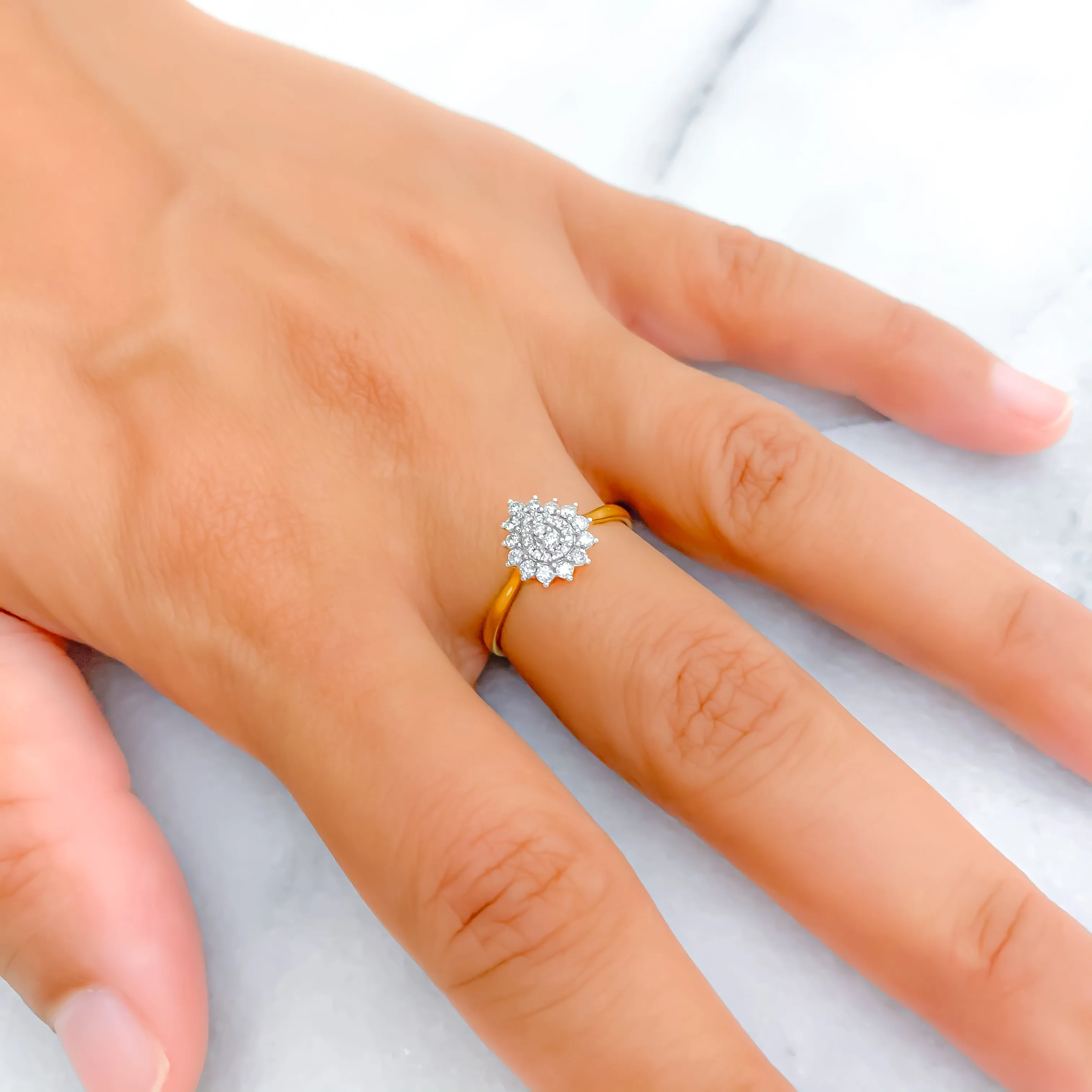 Glossy Pear Drop 18K Gold   Diamond Ring