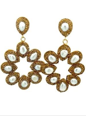 Gold & Pearl Gilded Petal Blooms Earring