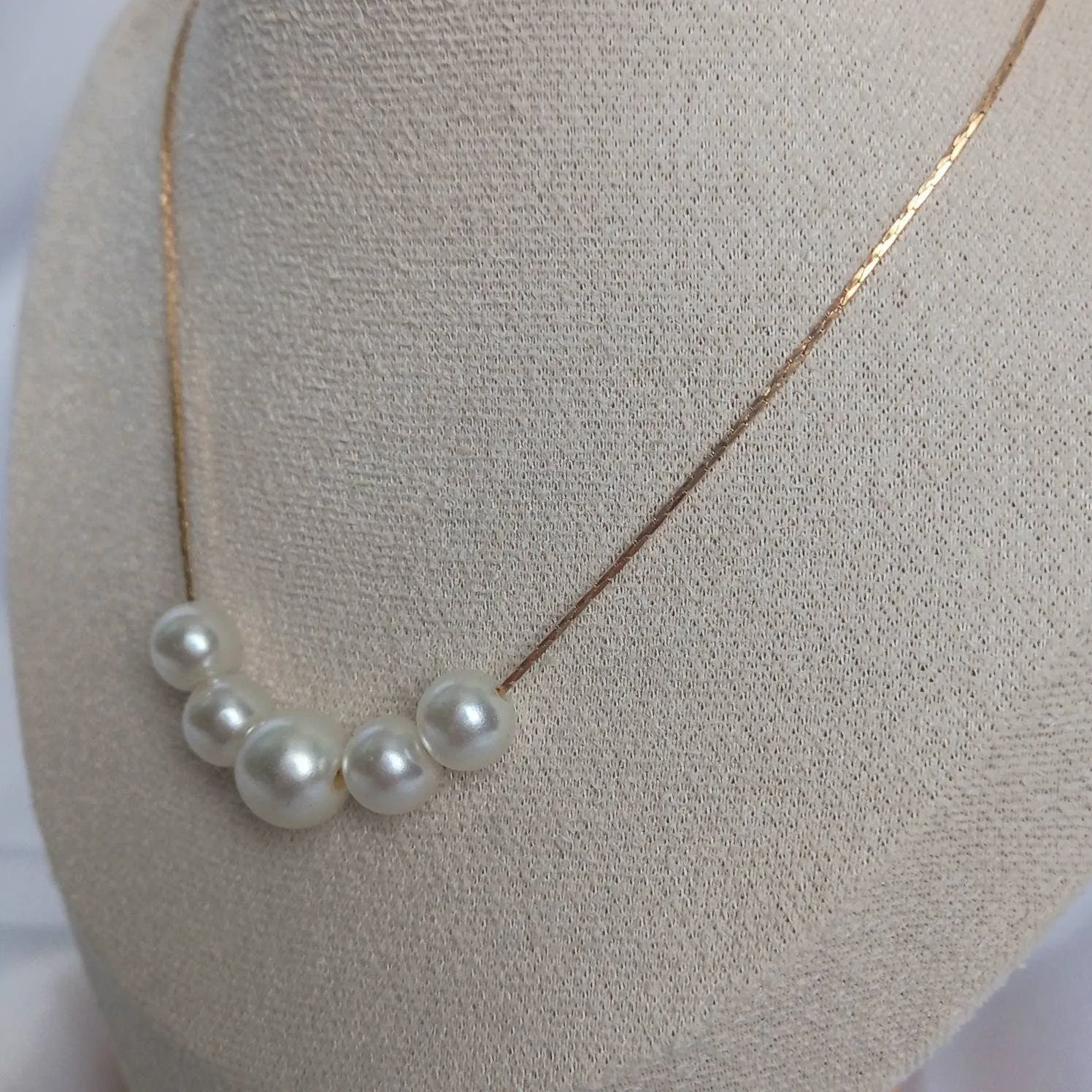 Gold Pearl Necklace - Beaded Pearl Necklace,Pearl Jewellery,Fine Gold Jewellery In The UK,Fine Gold Necklaces In The UK,Delicate Necklaces
