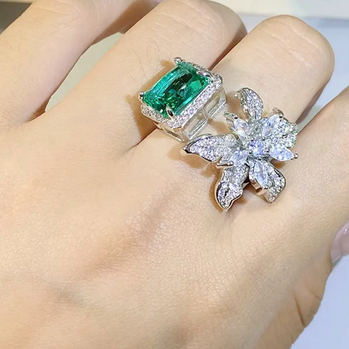 Green Diamond Ring | Womens Fashion Ring |  Big Green Diamond Ring | Green Gemstone Ring | Womens Statement Ring | Diamond Flower Ring