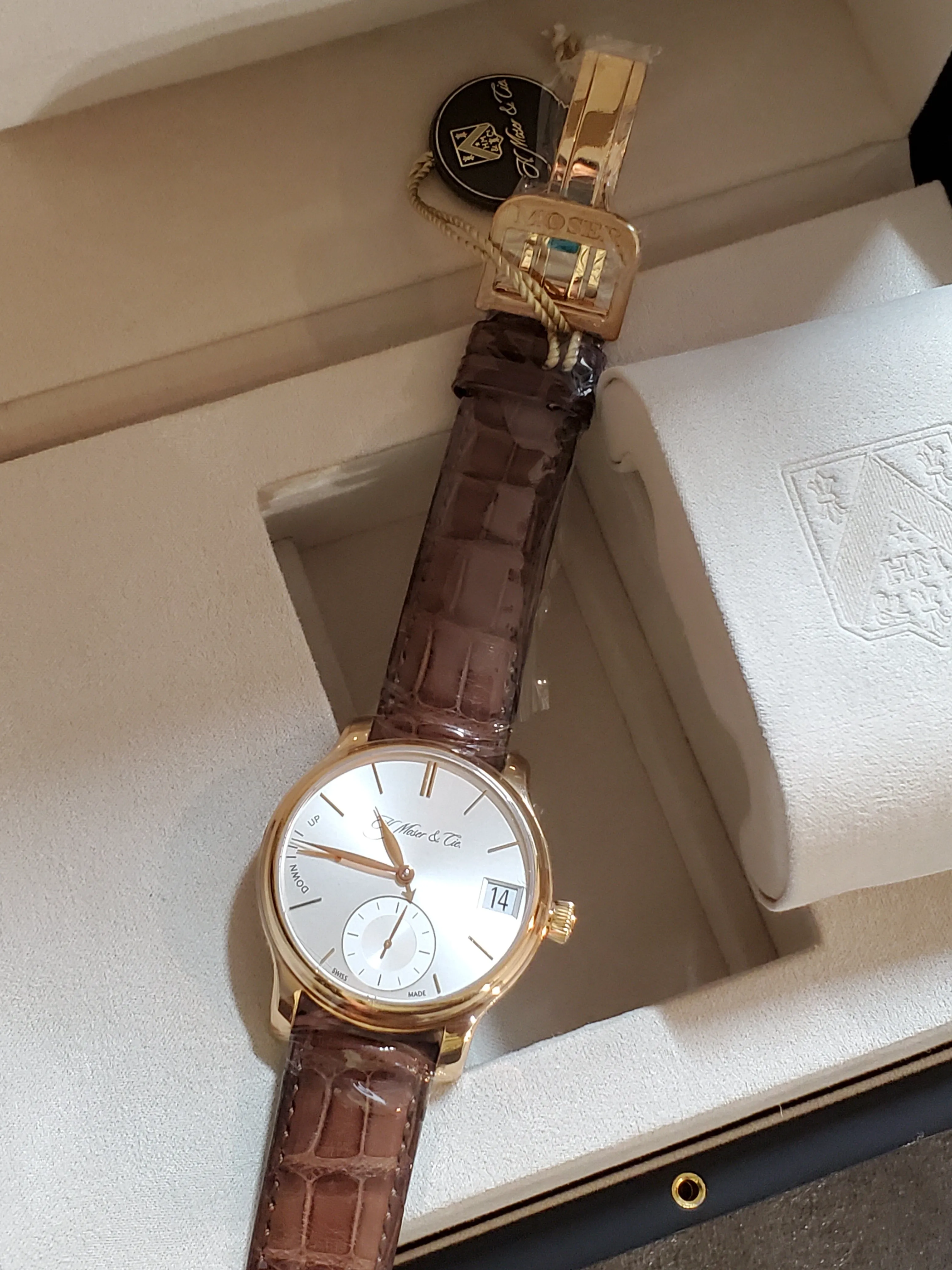 H Moser Cie Endeavour Perpetual Calendar 18K Rose Gold 7 Day Power Watch $60,000