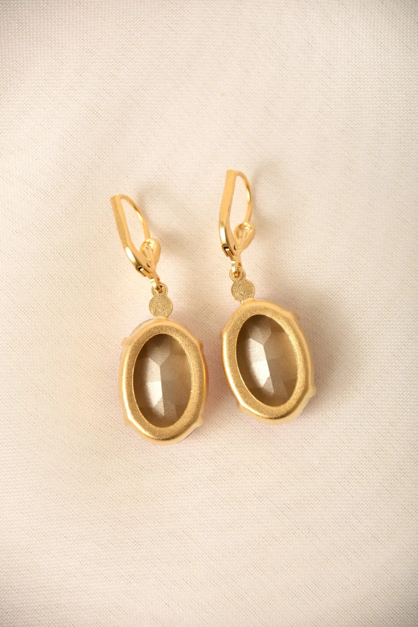 LARGE OVAL CRYSTAL EARRING