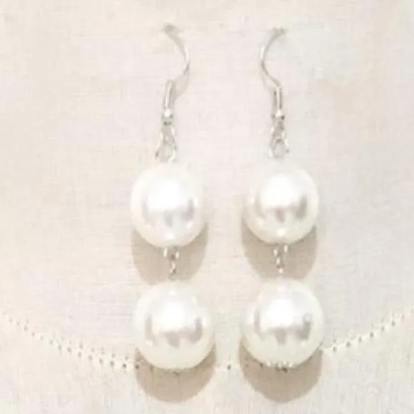 Lucite Bead White Faux Pearl Statement Necklace