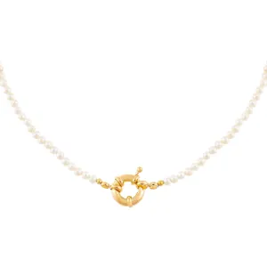 Pearl Toggle Choker