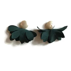 Primrose Blooms - Dark Green