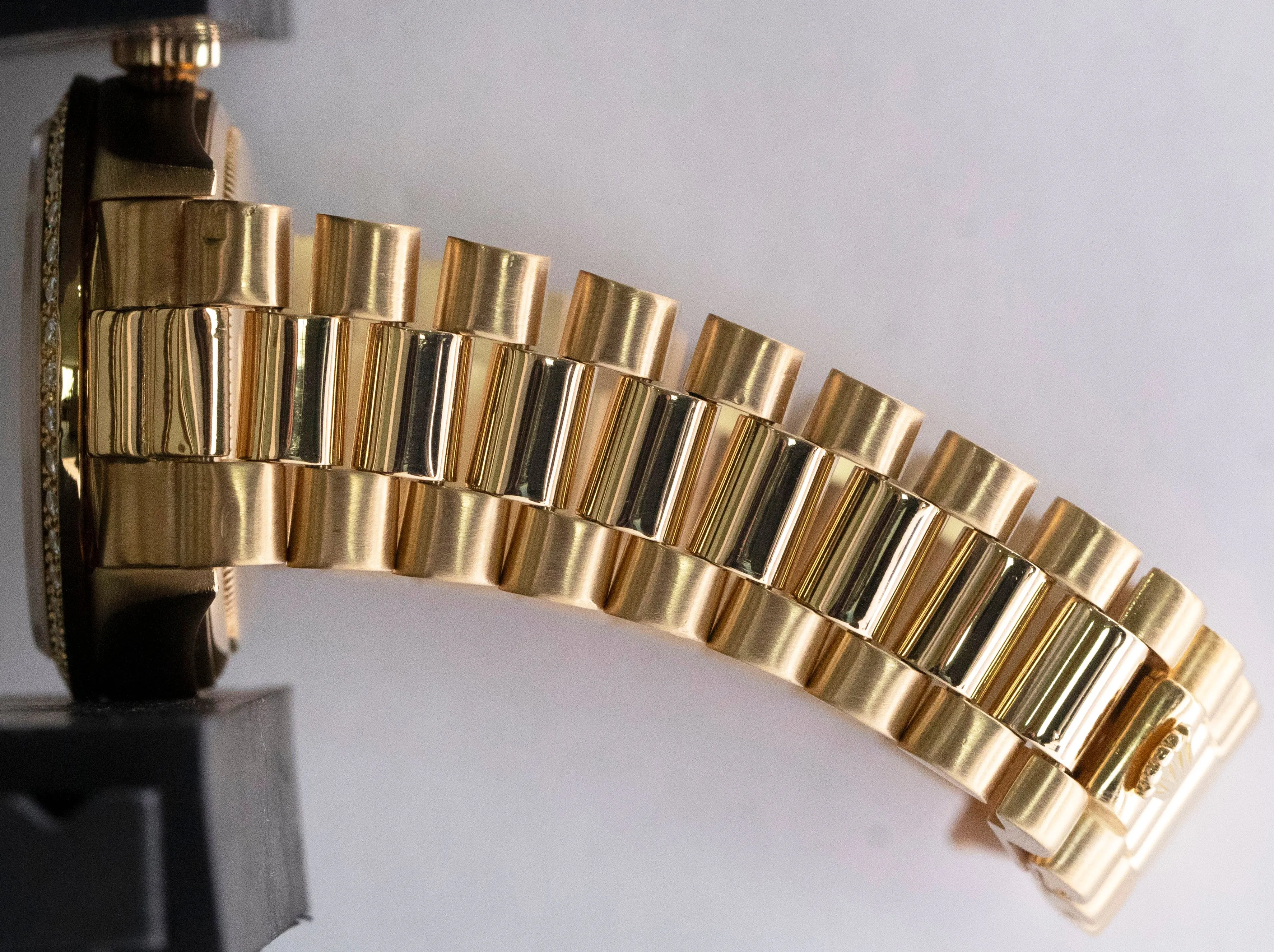 Rolex Day-Date President 36mm Silver FACTORY DIAMOND 18K Yellow Gold Watch 18048