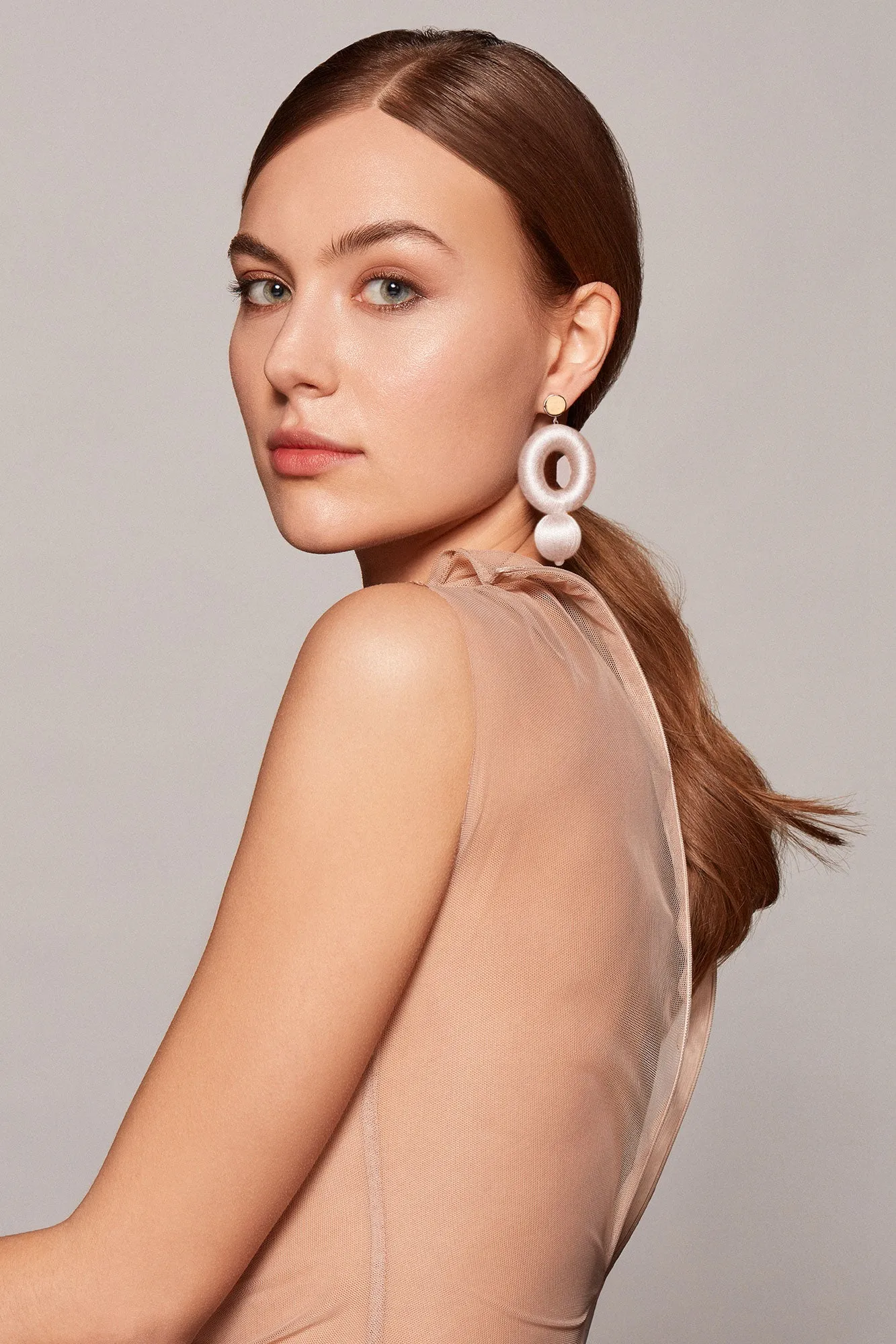 Saskia Earrings in Pastel Pink