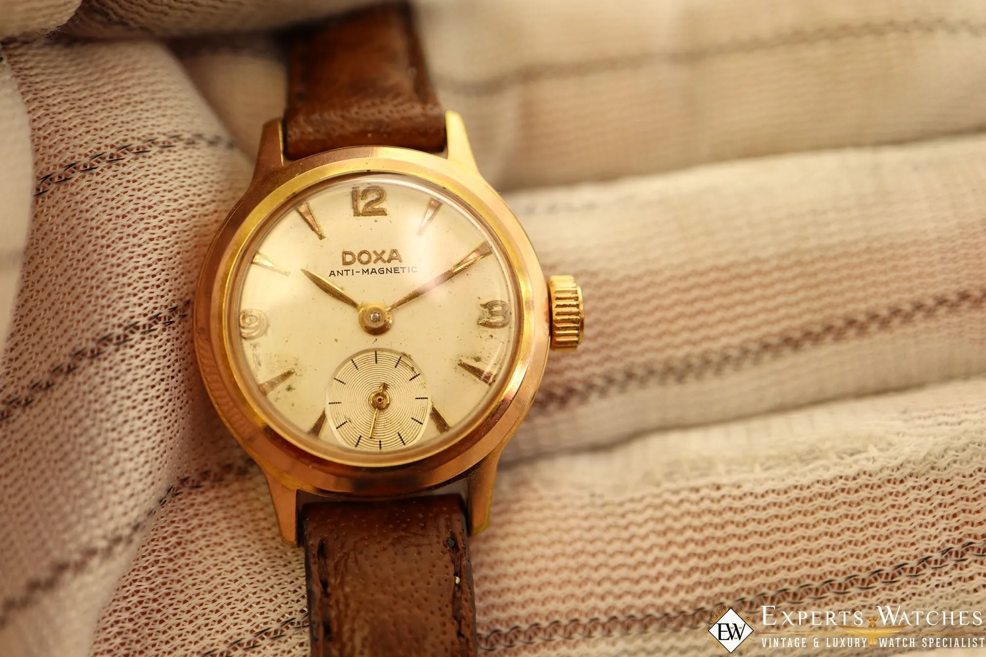 Serviced Vintage Doxa Anti-Magnetic Ladies Manual watch gold Plated Second hands