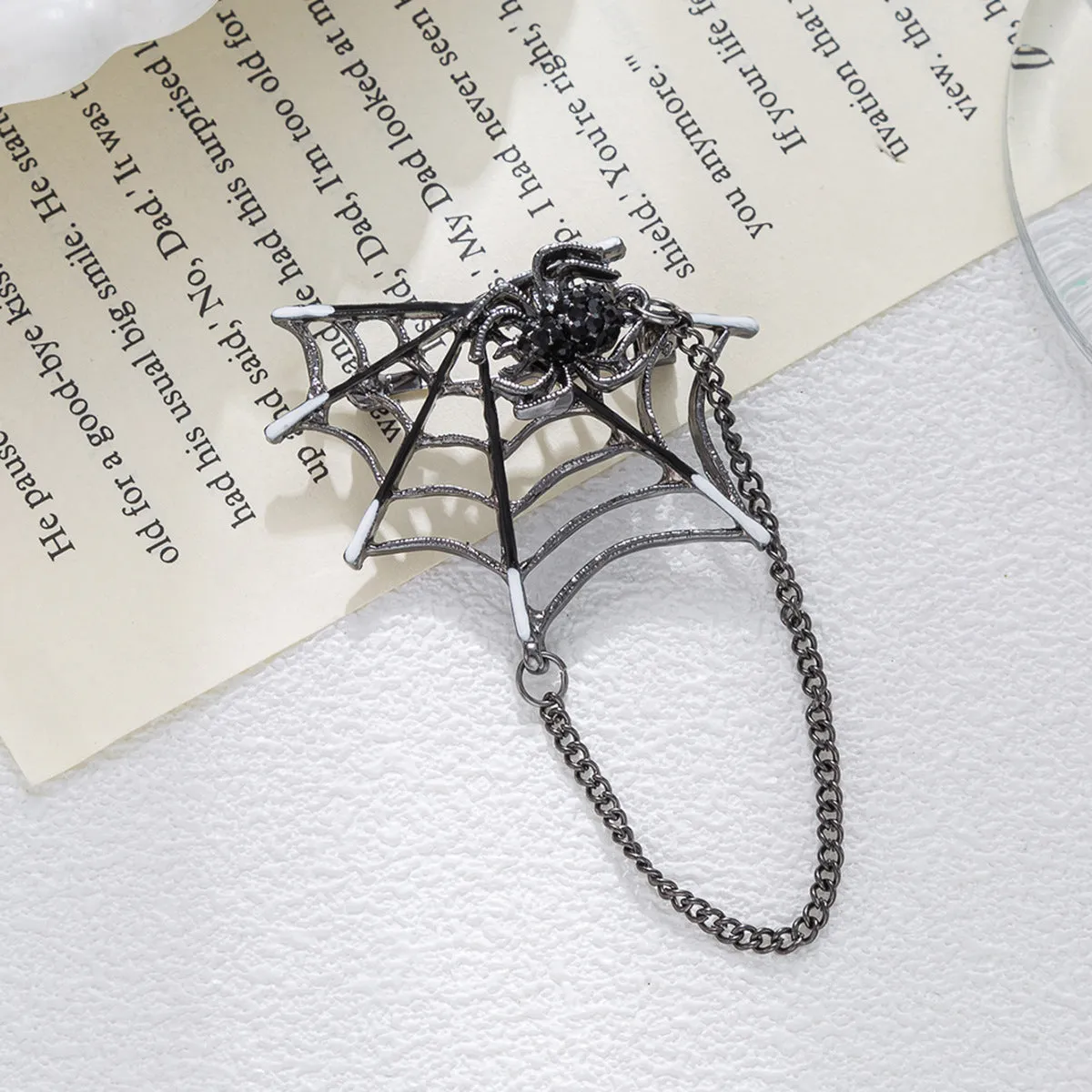 Silver Diamond-Inlaid Spider Web with Chain Creative Brooch 3pcs