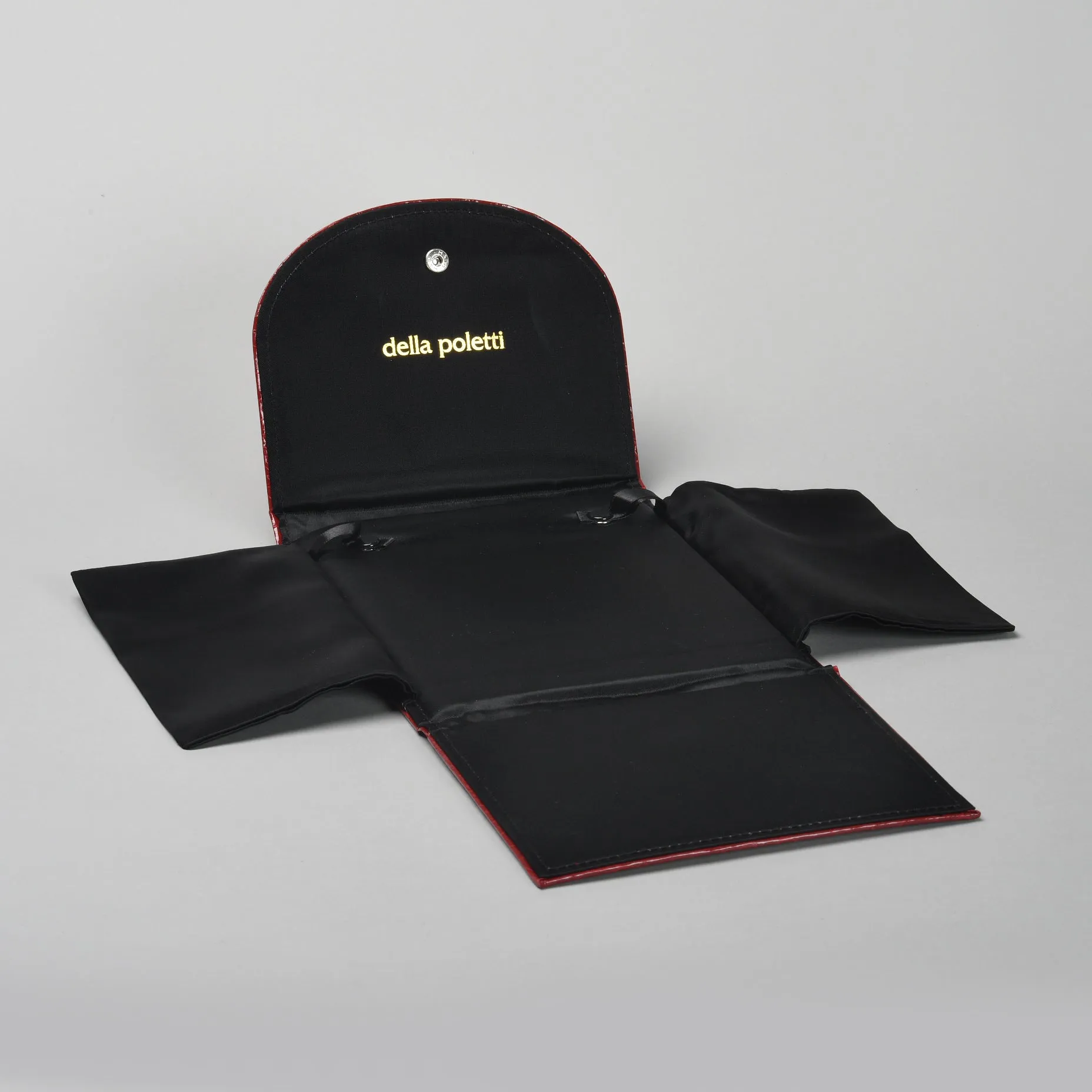 Structured Necklace Folder