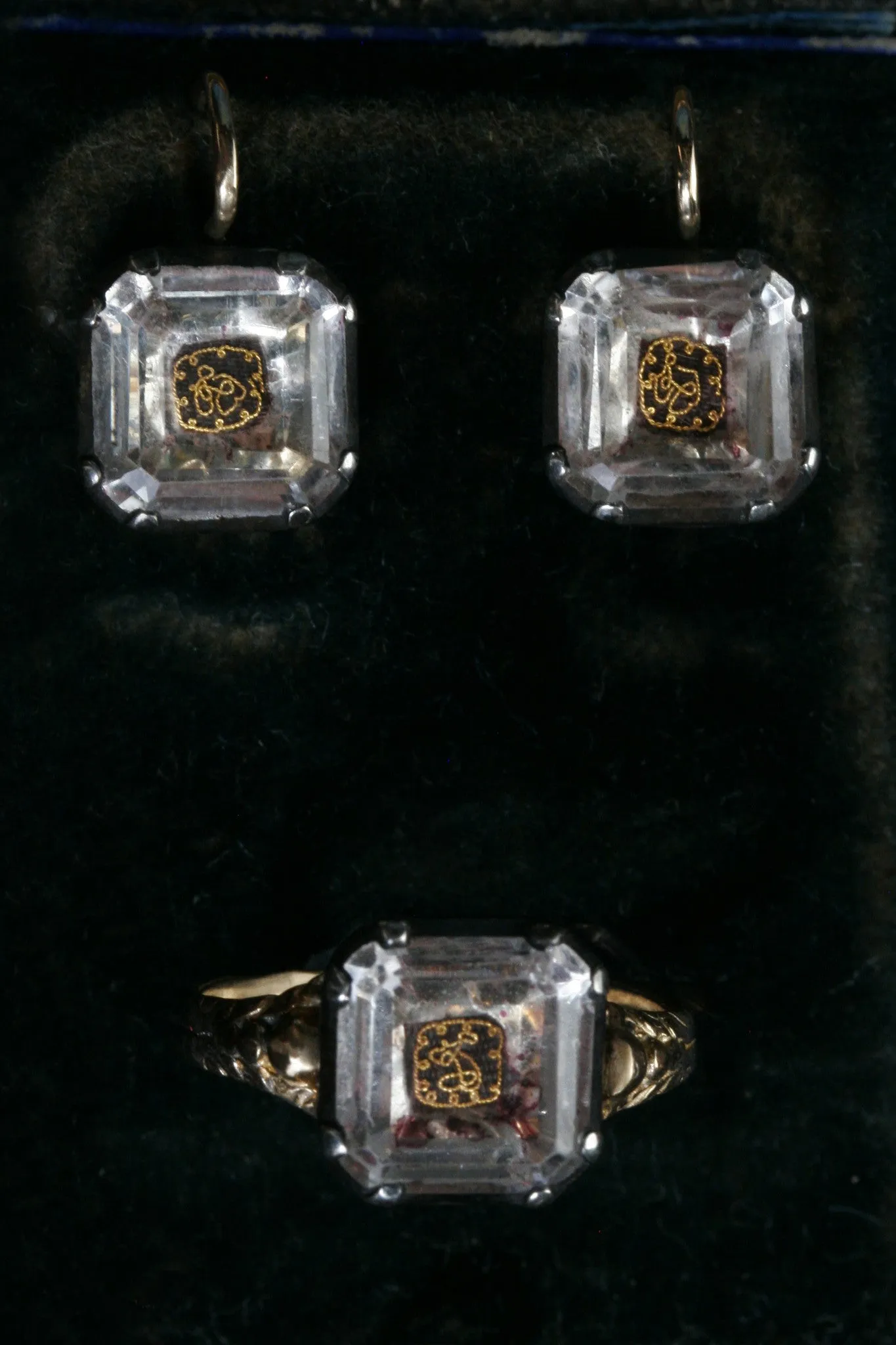 Stuart Crystal Ring