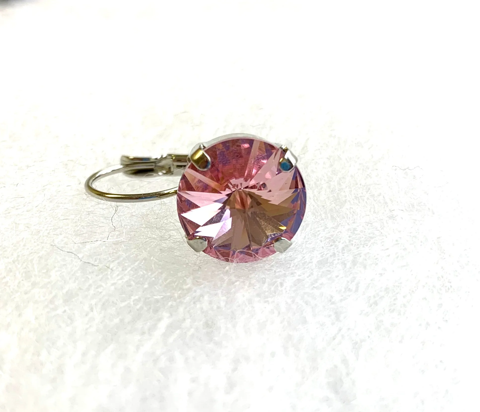 Swarovski Crystal Rivoli Prong Setting Leverbacks