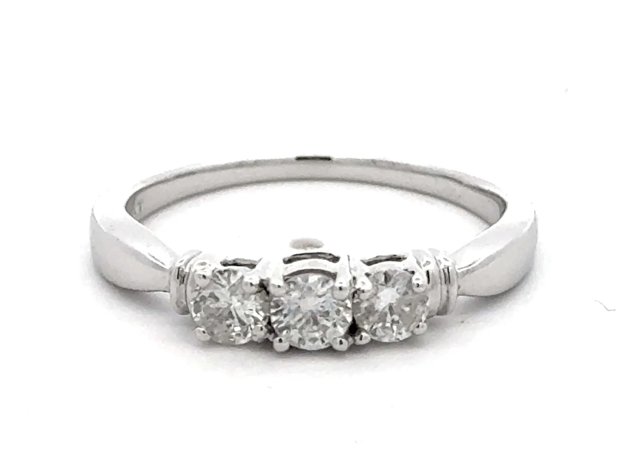 Three Brilliant Diamond Band Ring 18k White Gold