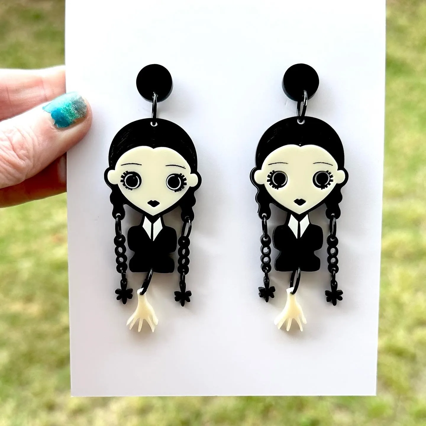 Thursday statement - Earrings