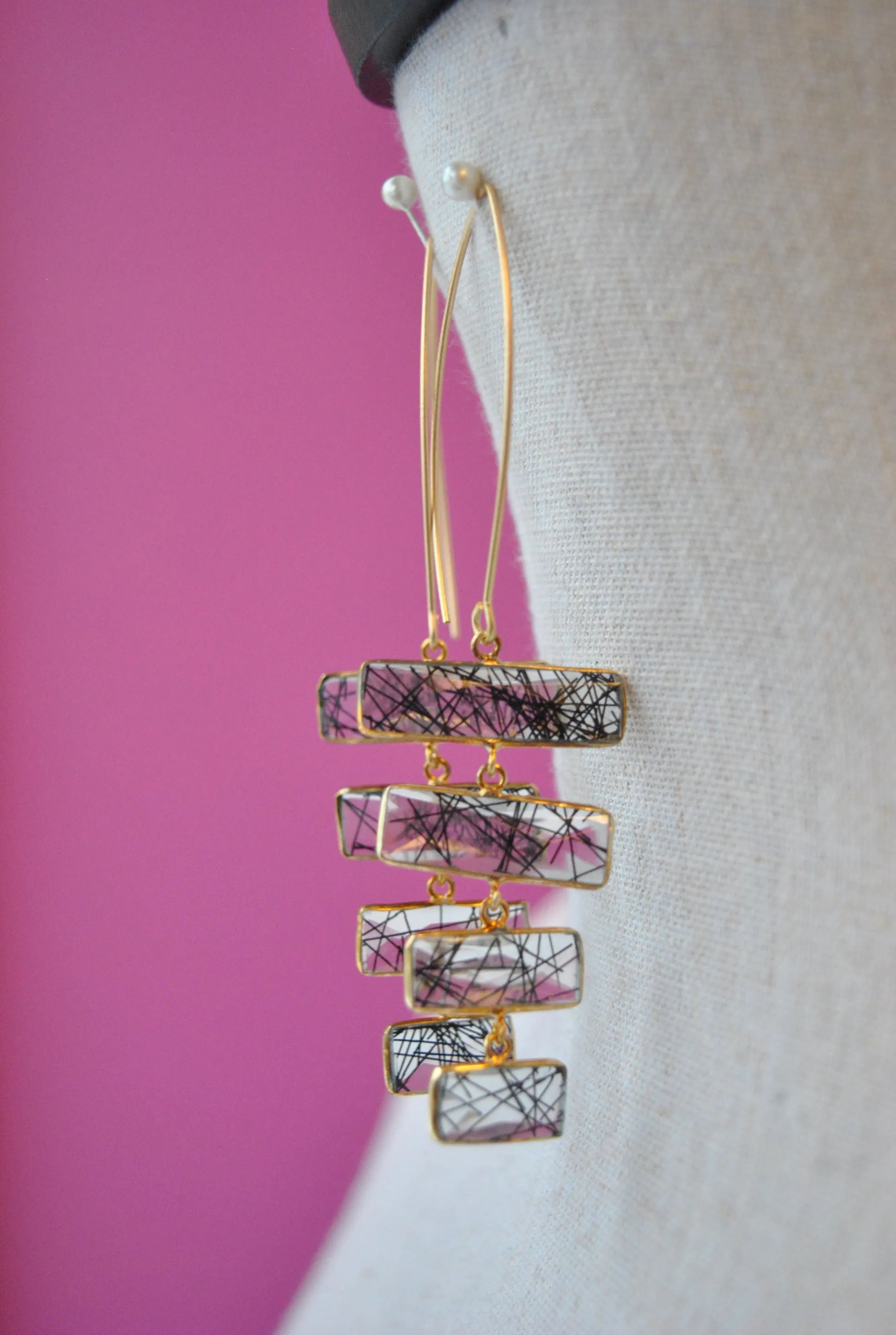 TOURMALINATED QUARTZ STATEMENT LONG EARRINGS