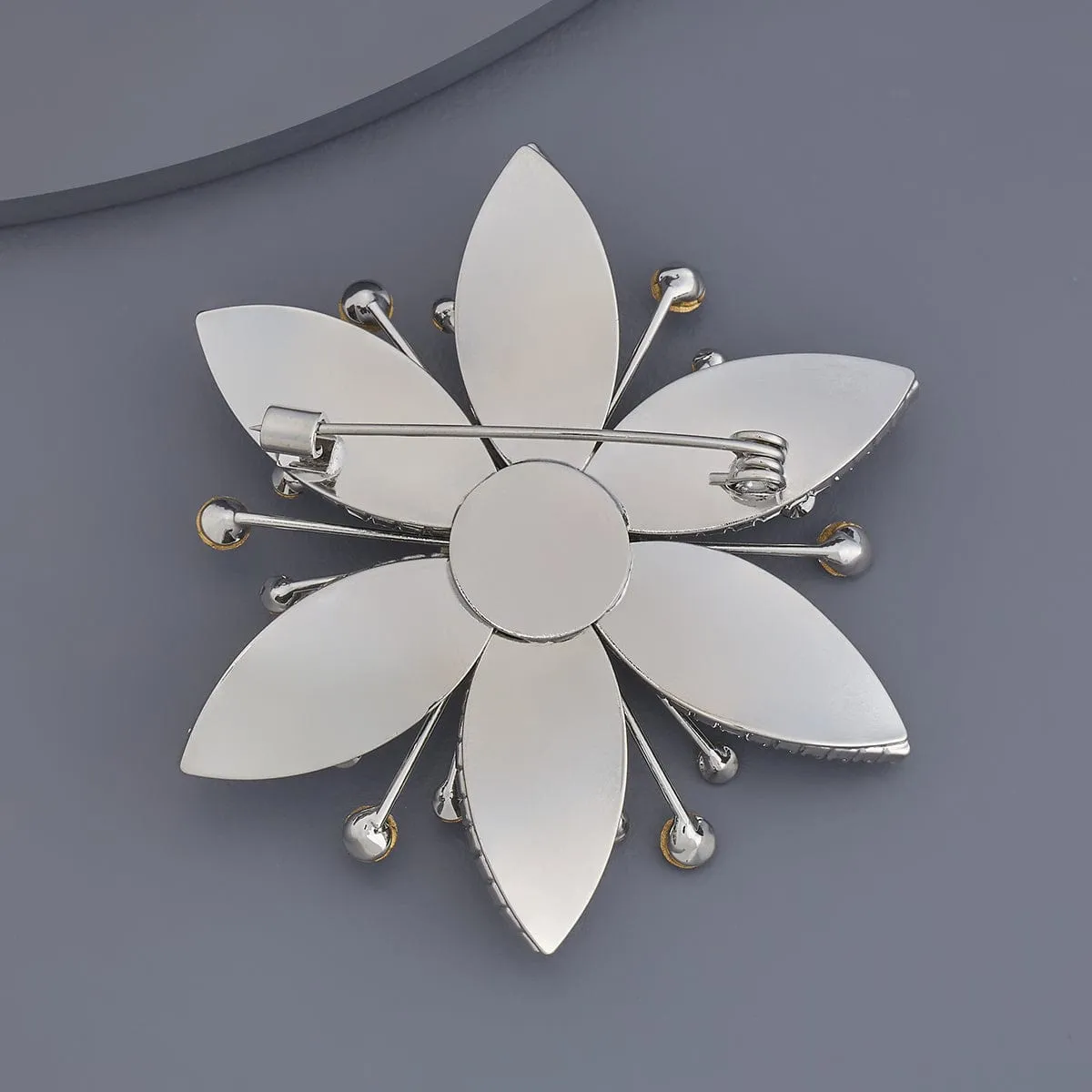 Trendy Saree Brooch 179873