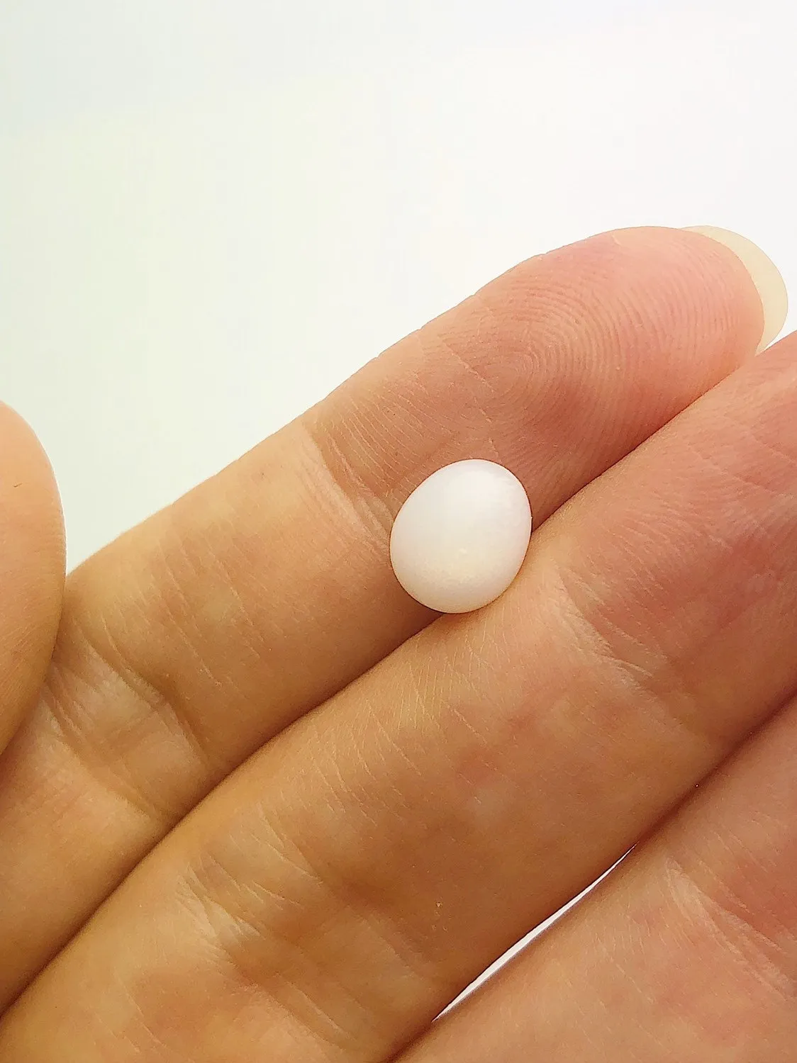Tridacna White Clam Pearl Loose 8.59mm x 7.24mm No. 34