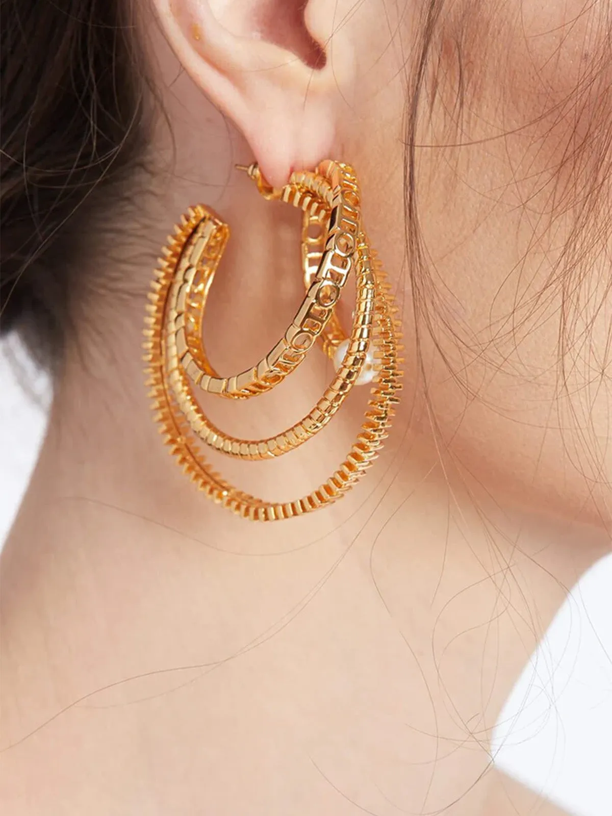Twisted Statement Hoops