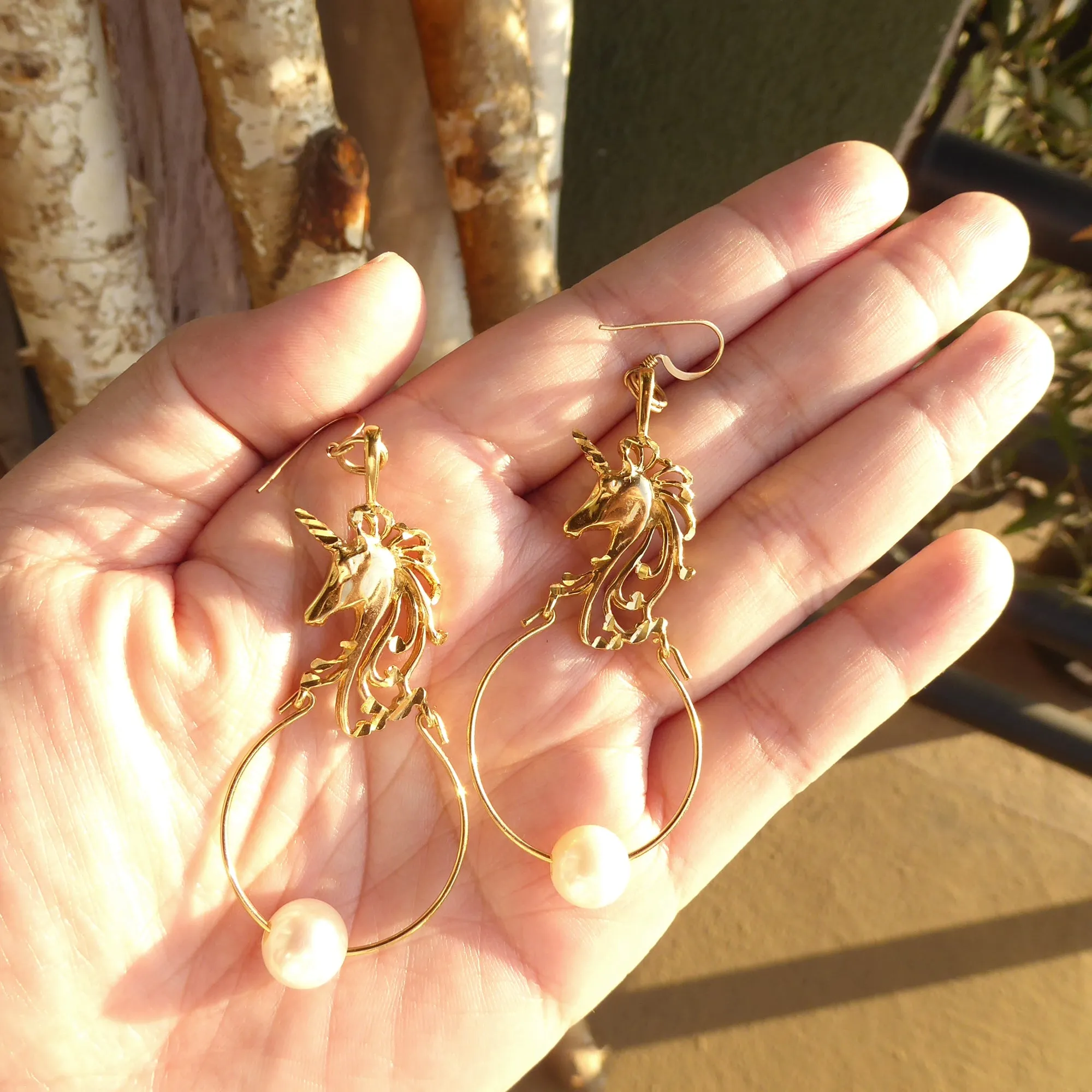 Unicorn pearl earrings
