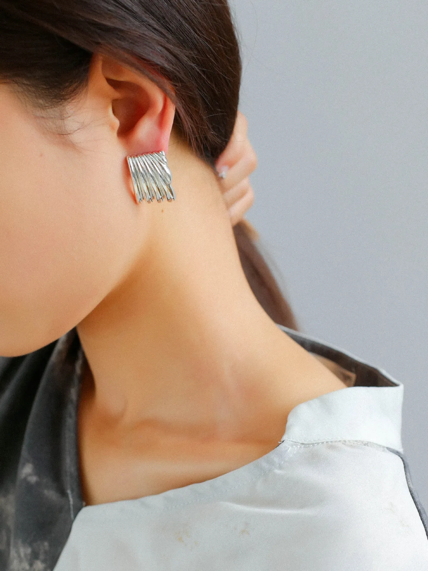 Vertical Striped Metal Geometric Earrings